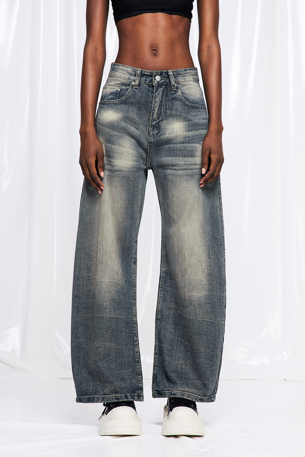 Funke Bleached Barrel Jeans