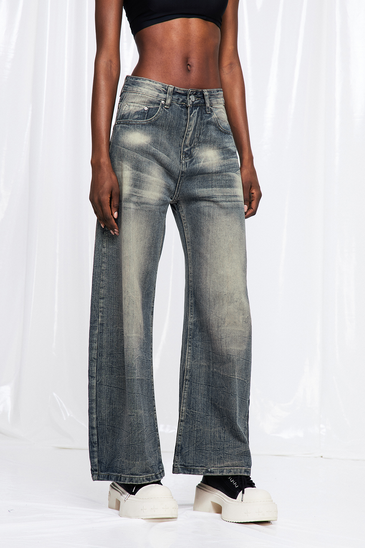 Funke Bleached Barrel Jeans