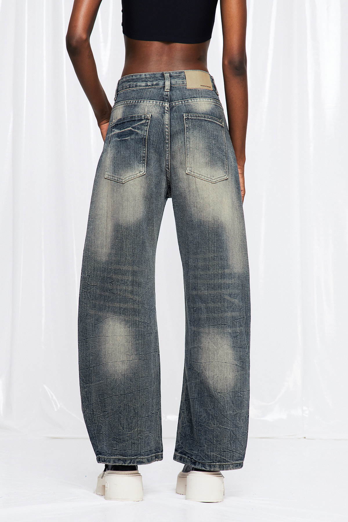 Funke Bleached Barrel Jeans