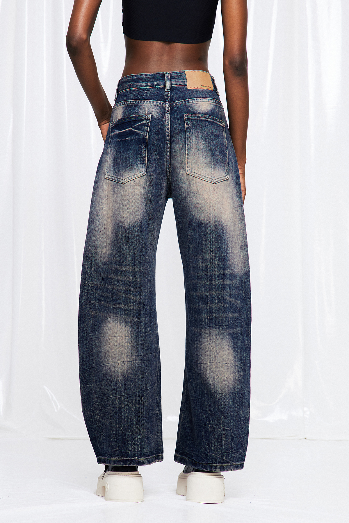 Funke Bleached Barrel Jeans