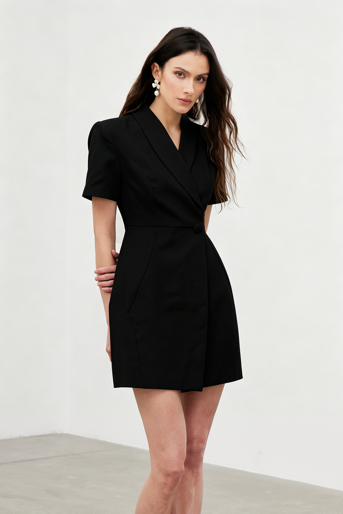 Fyfe Asymmetric Mini Dress In Black