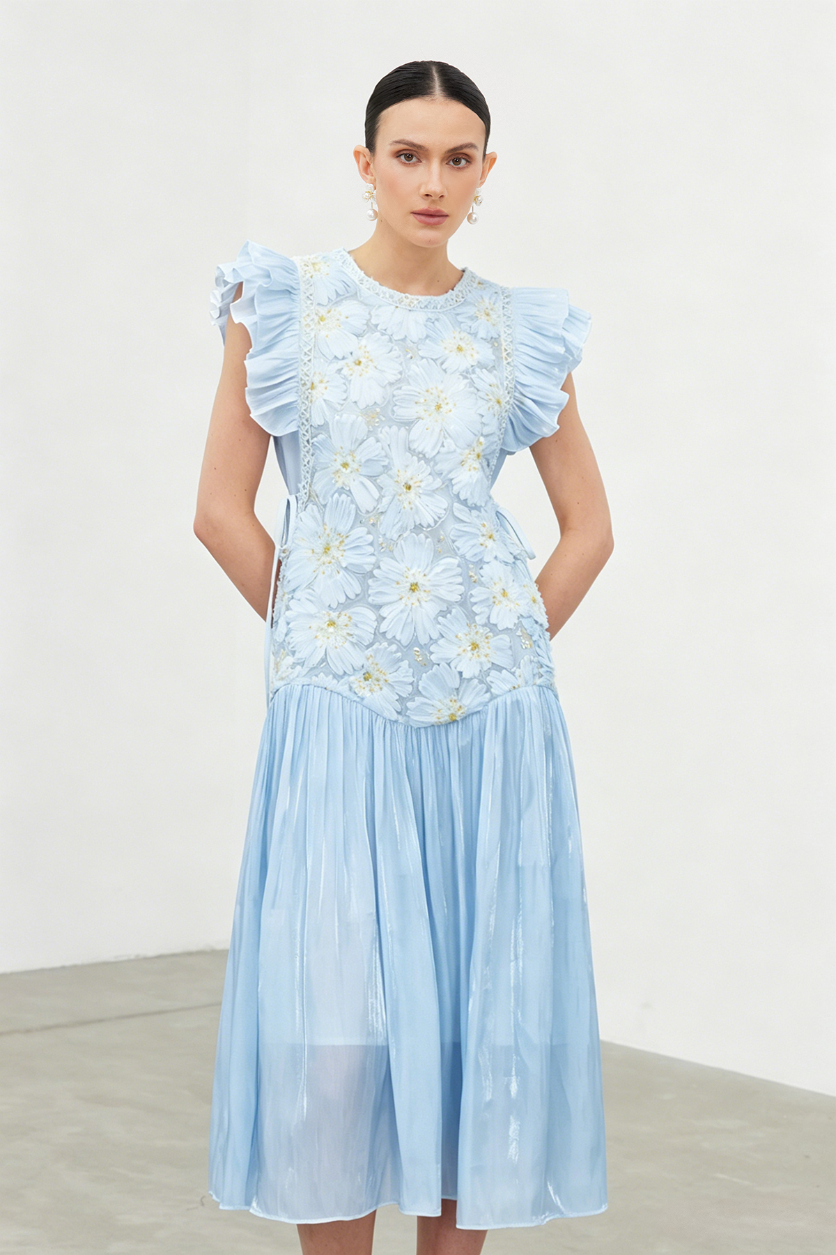 Fyokla Embellished Floral Ruch Midi Dress In Blue
