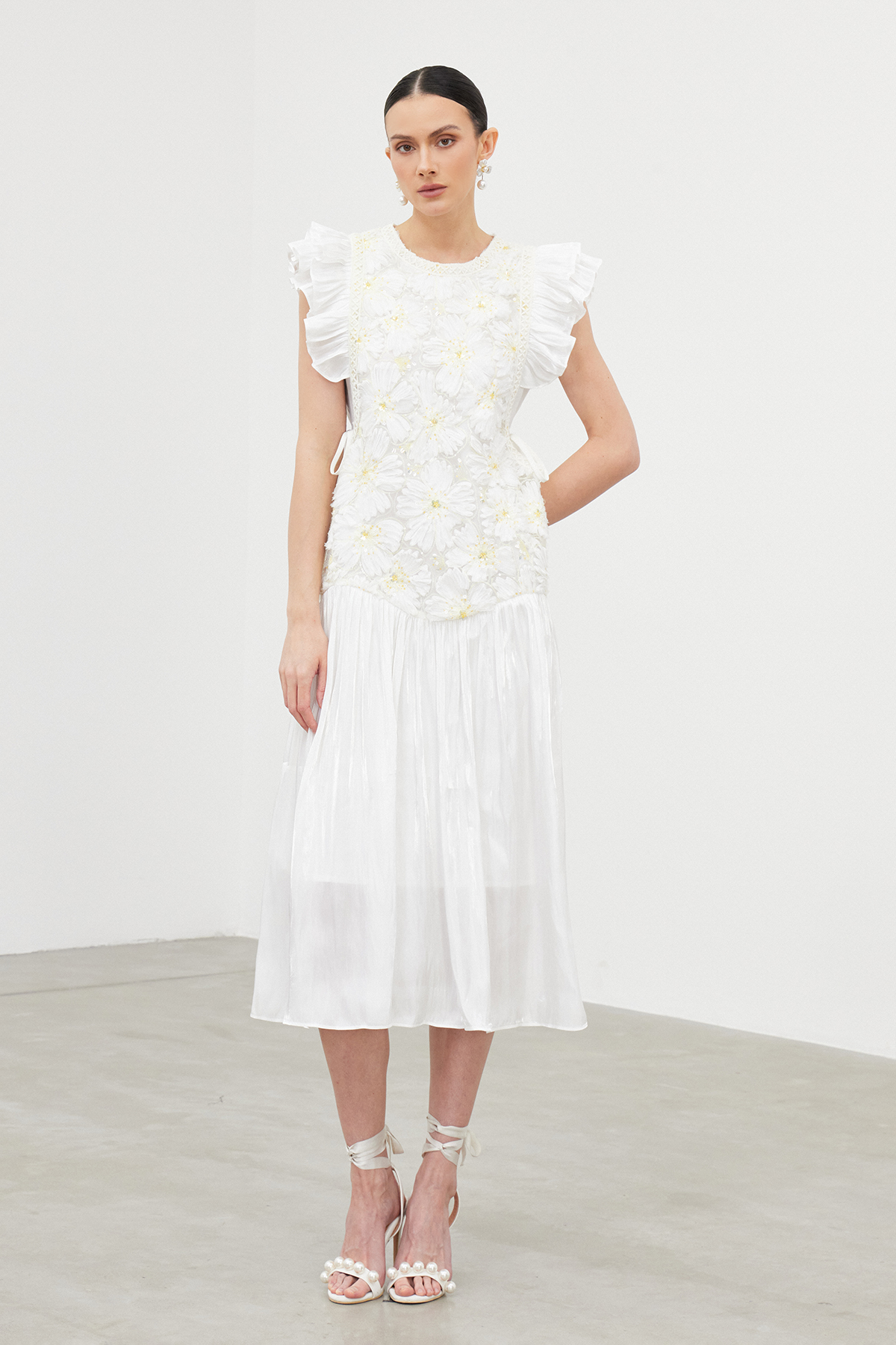Fyokla Embellished Floral Ruch Maxi Dress In White