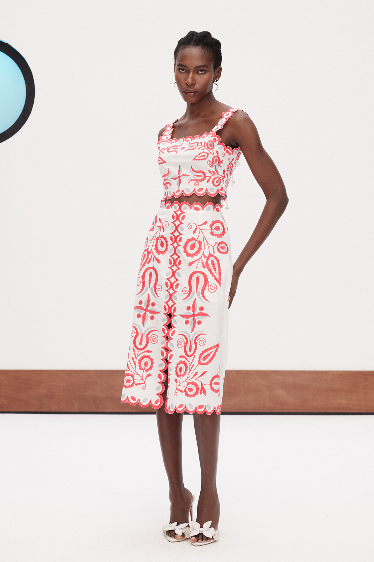 Gabrieli Paisley Embroidered Skirt Set