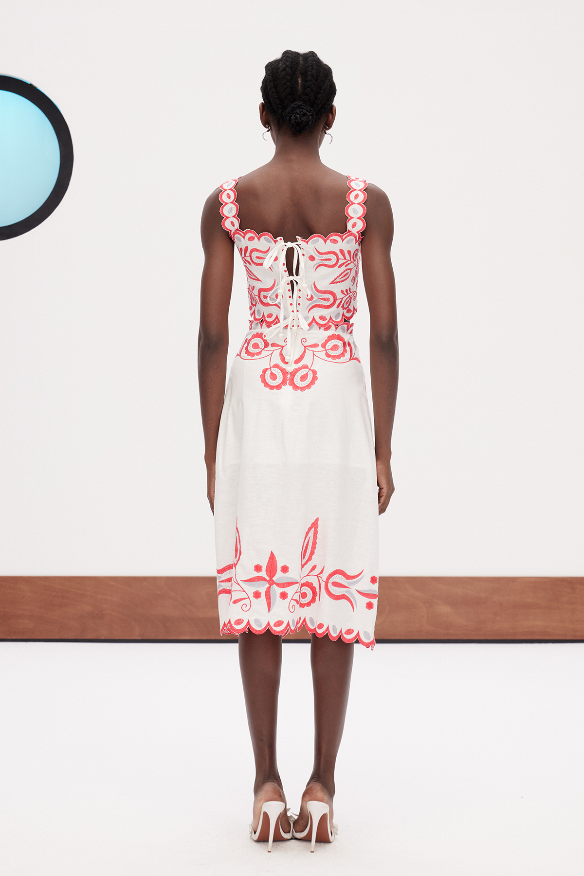 Gabrieli Paisley Embroidered Skirt Set