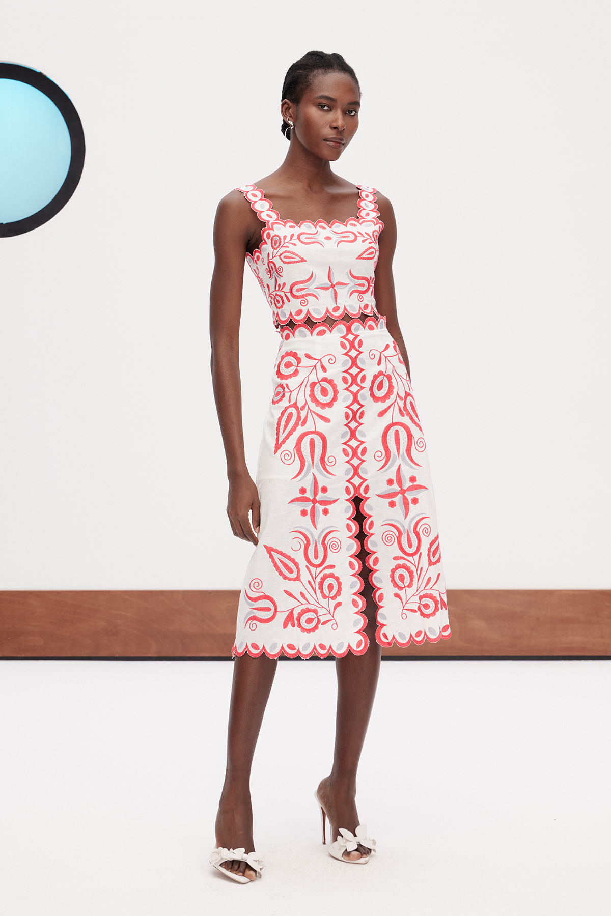 Gabrieli Paisley Embroidered Skirt Set