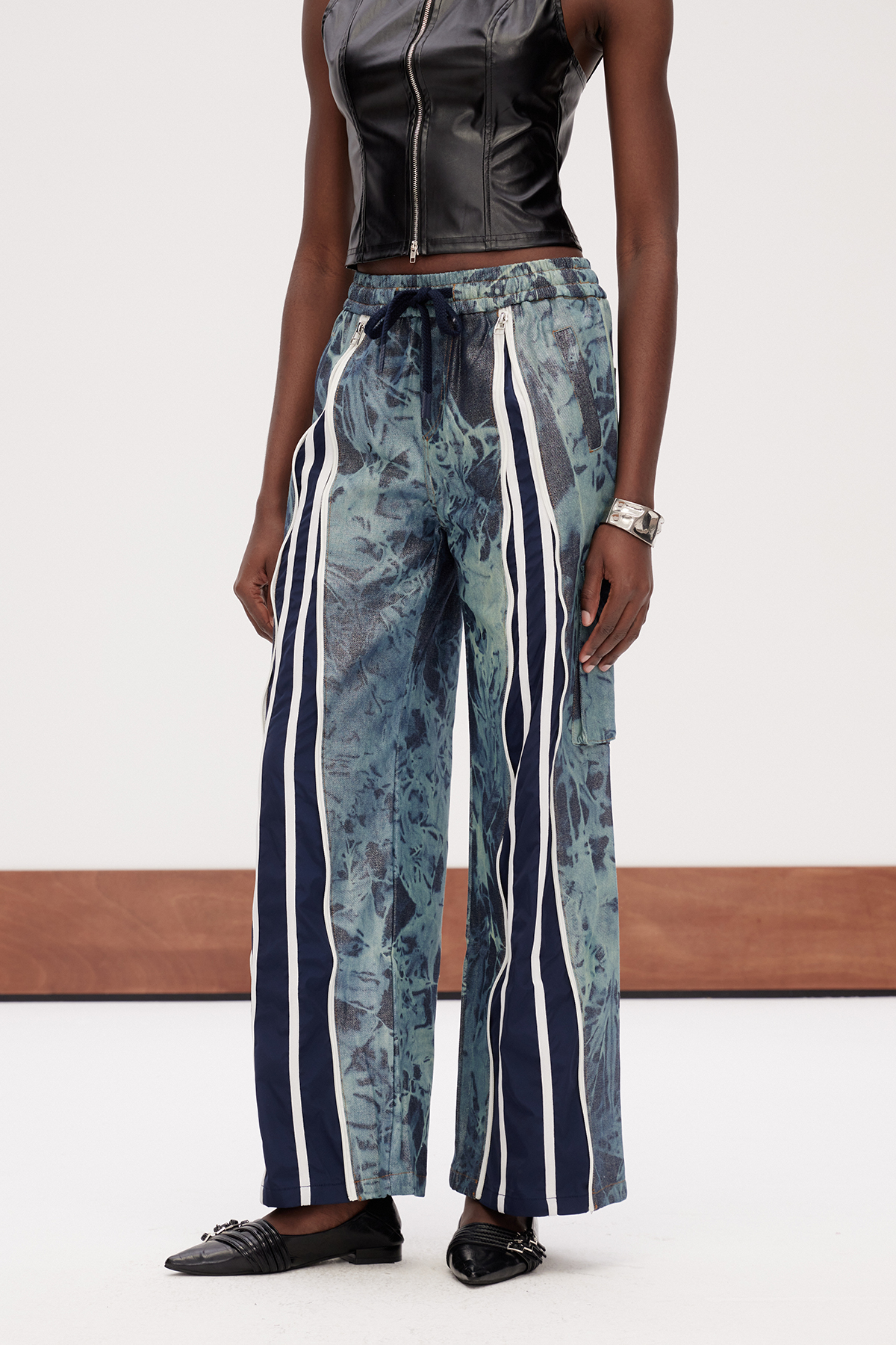 Gaea Stripe Print Pants