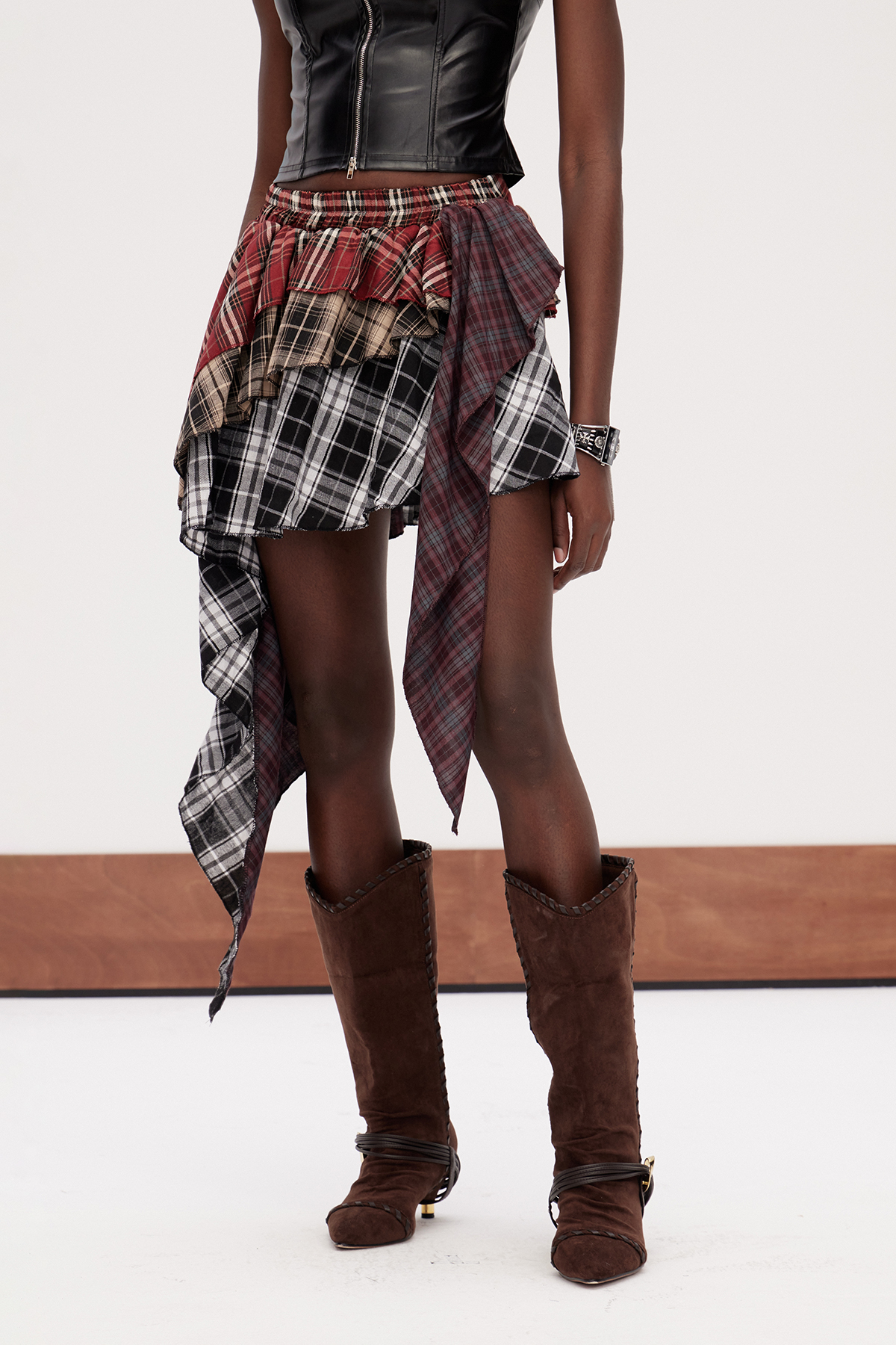 Gaenor Grid Asymmetric Mini Skirt