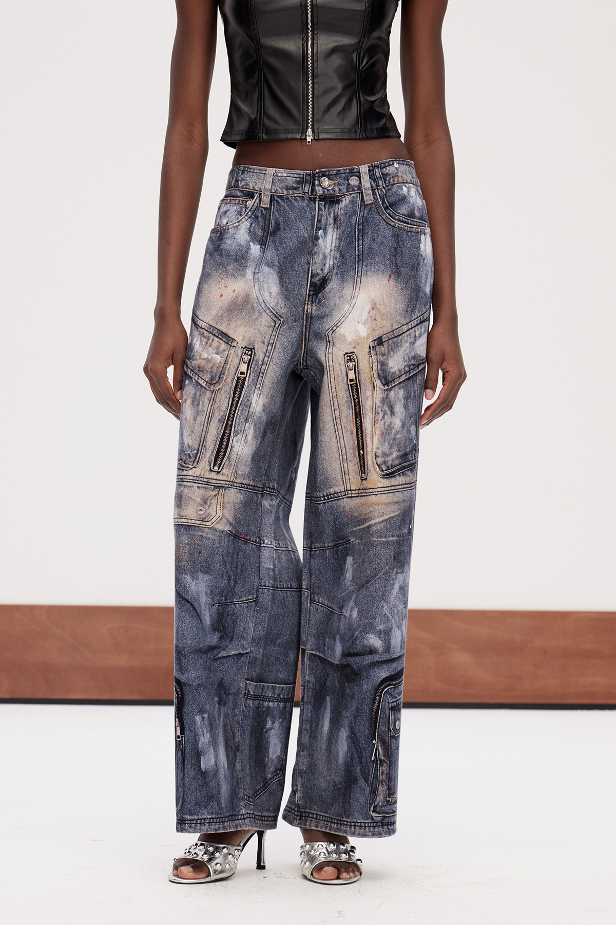 Galileo Zipper Bleached Print Jeans