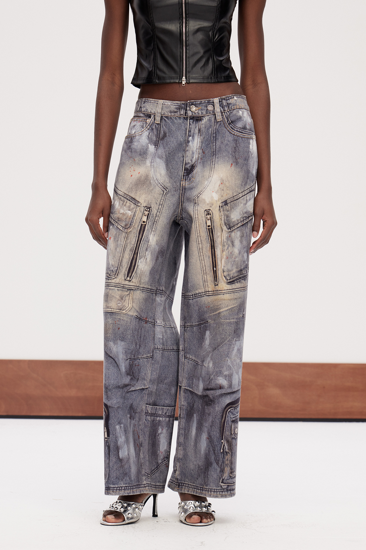 Galileo Zipper Bleached Print Jeans