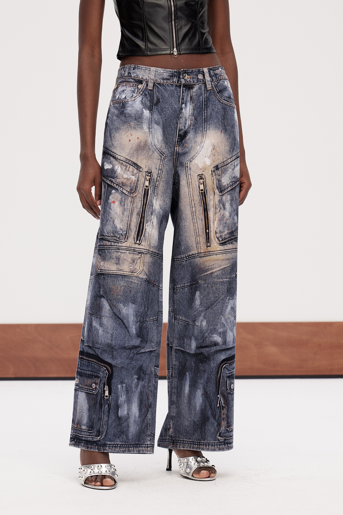 Galileo Zipper Bleached Print Jeans
