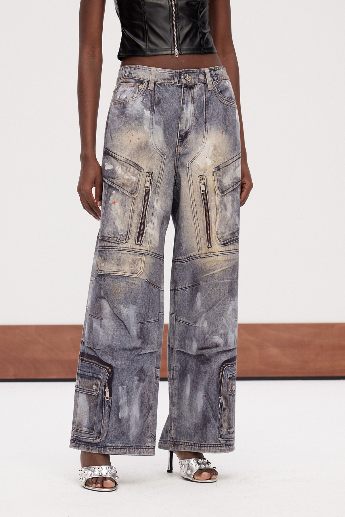 Galileo Zipper Bleached Print Jeans