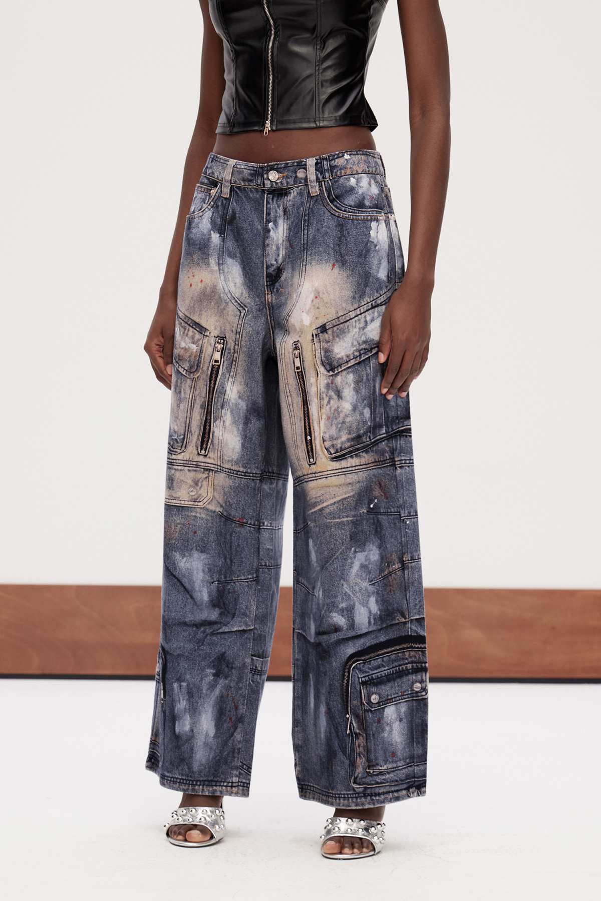 Galileo Zipper Bleached Print Jeans