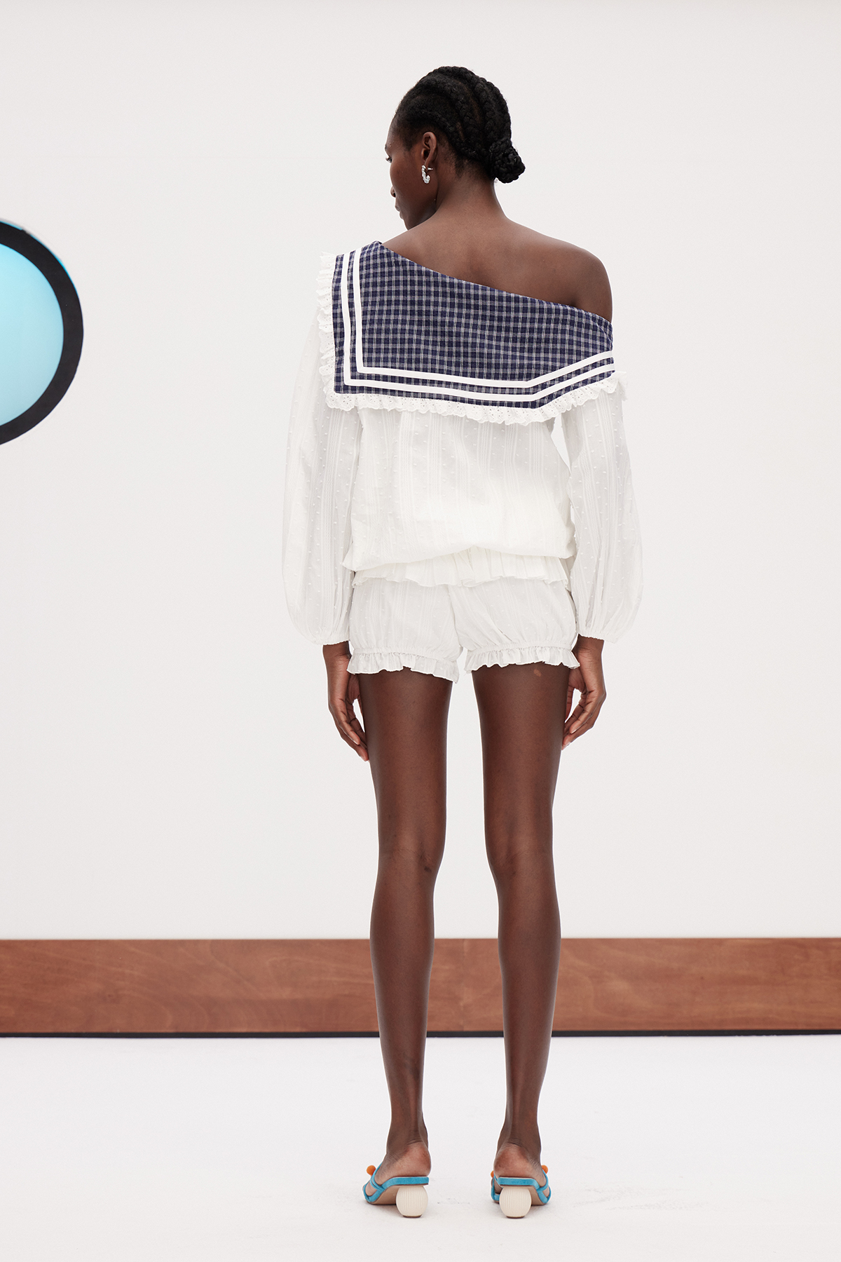 Gallcobar Asymmetric Grid Ruffle Pants Set