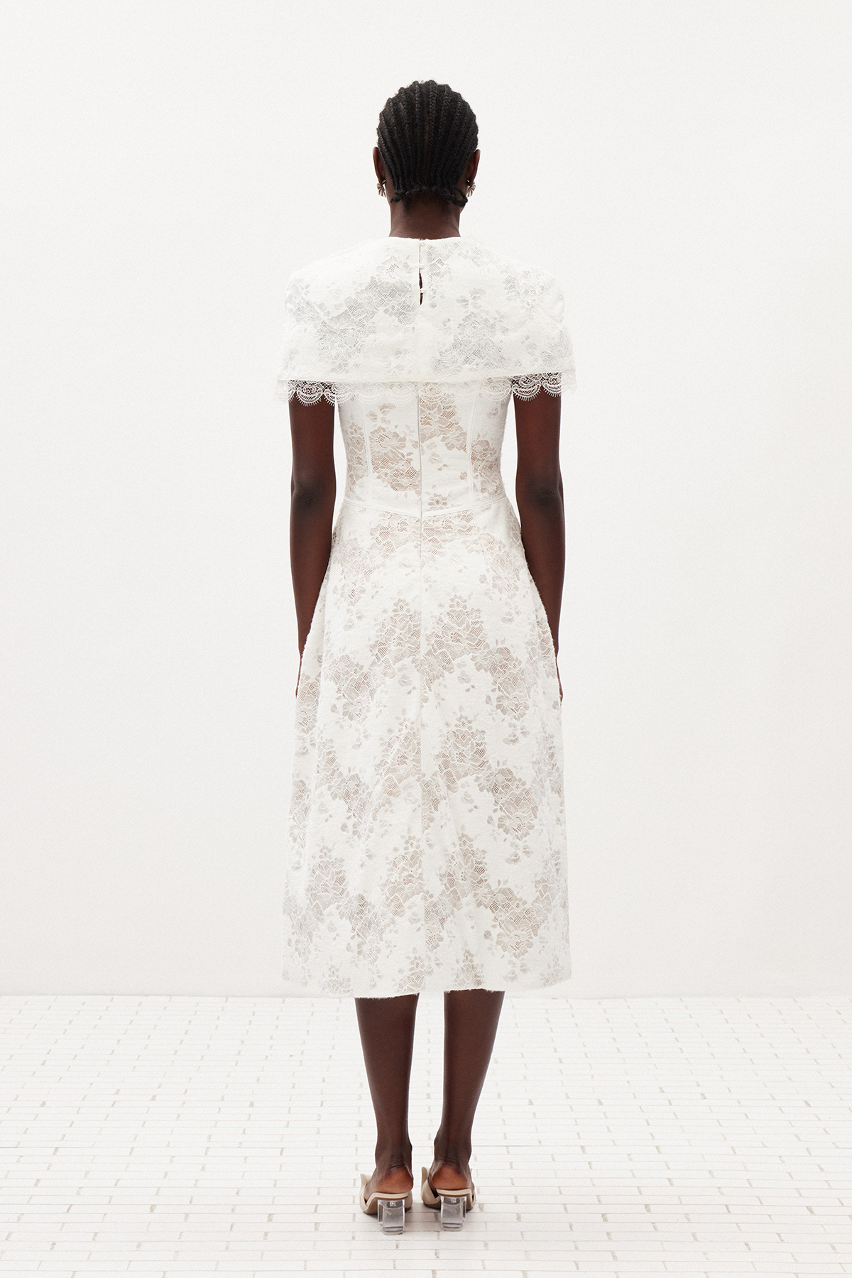 Giraldo Shawl Lace Maxi Dress