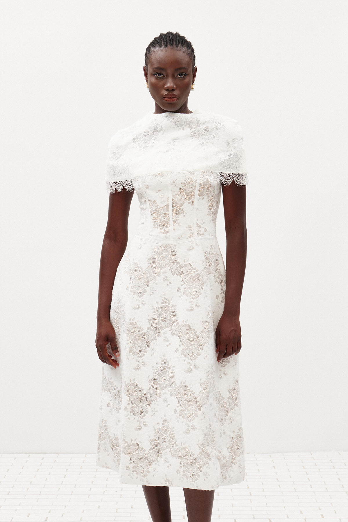 Giraldo Shawl Lace Maxi Dress