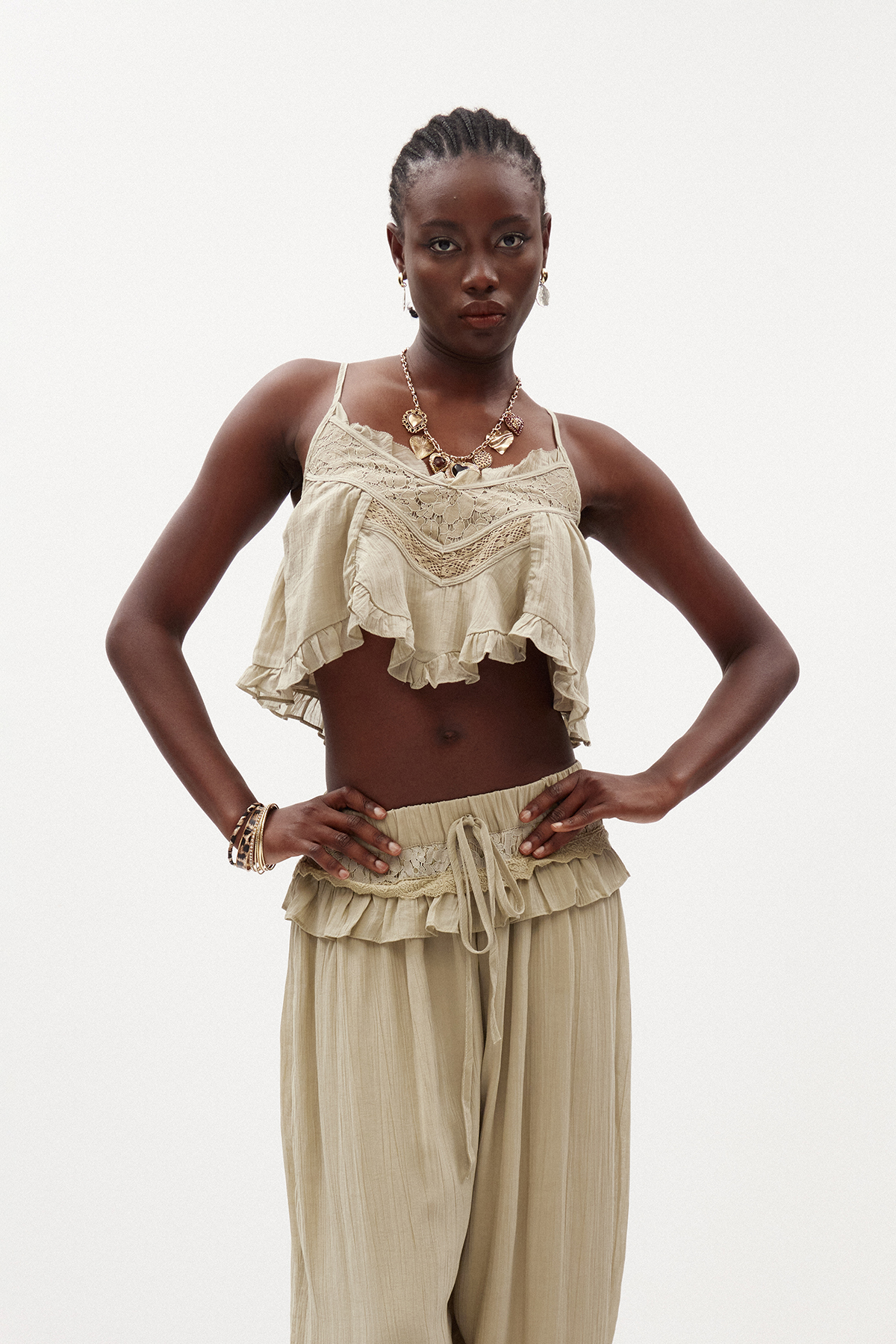 Hanieh Ruffle Lace Pants Set