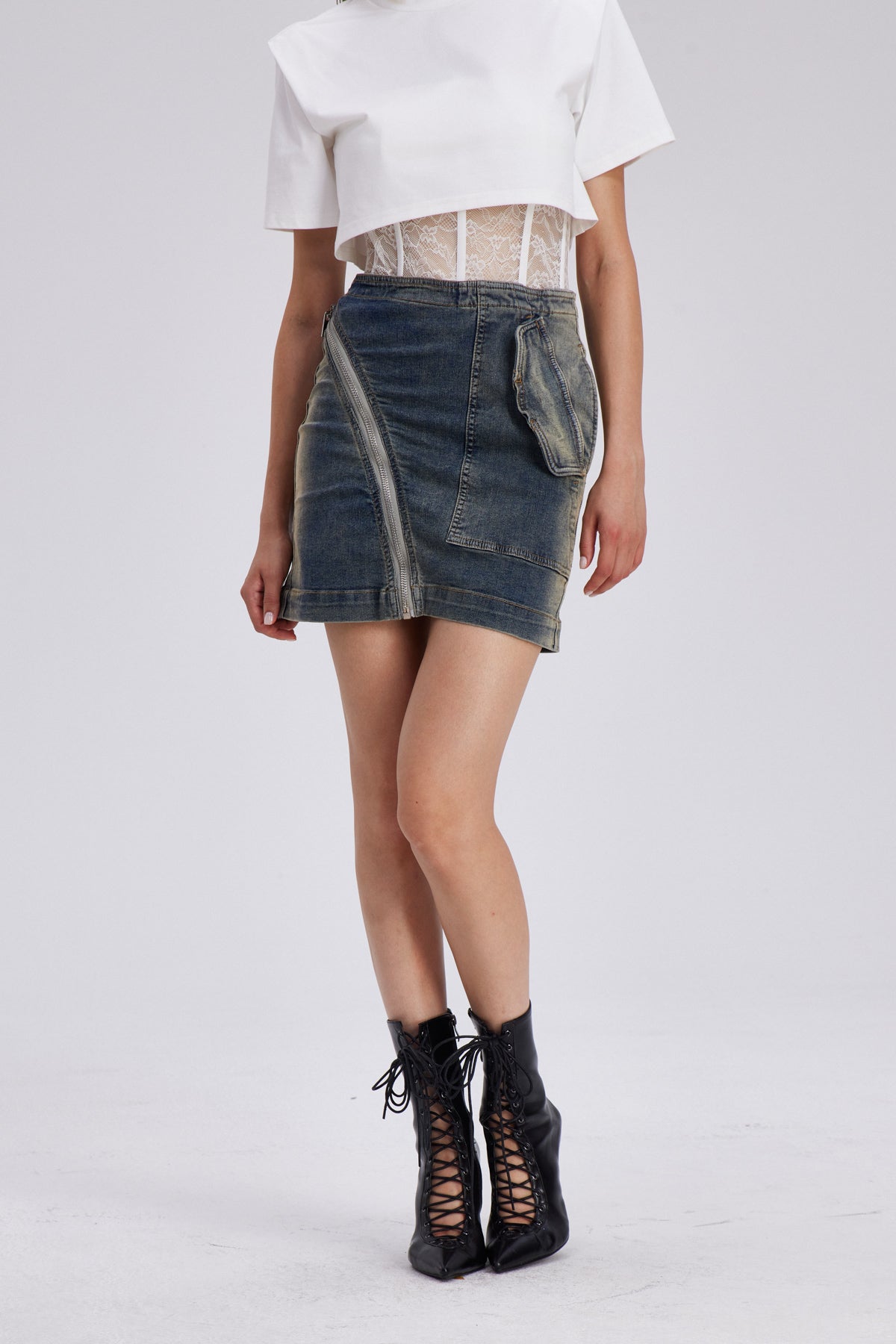 Hanna Zipper Denim Mini Skirt