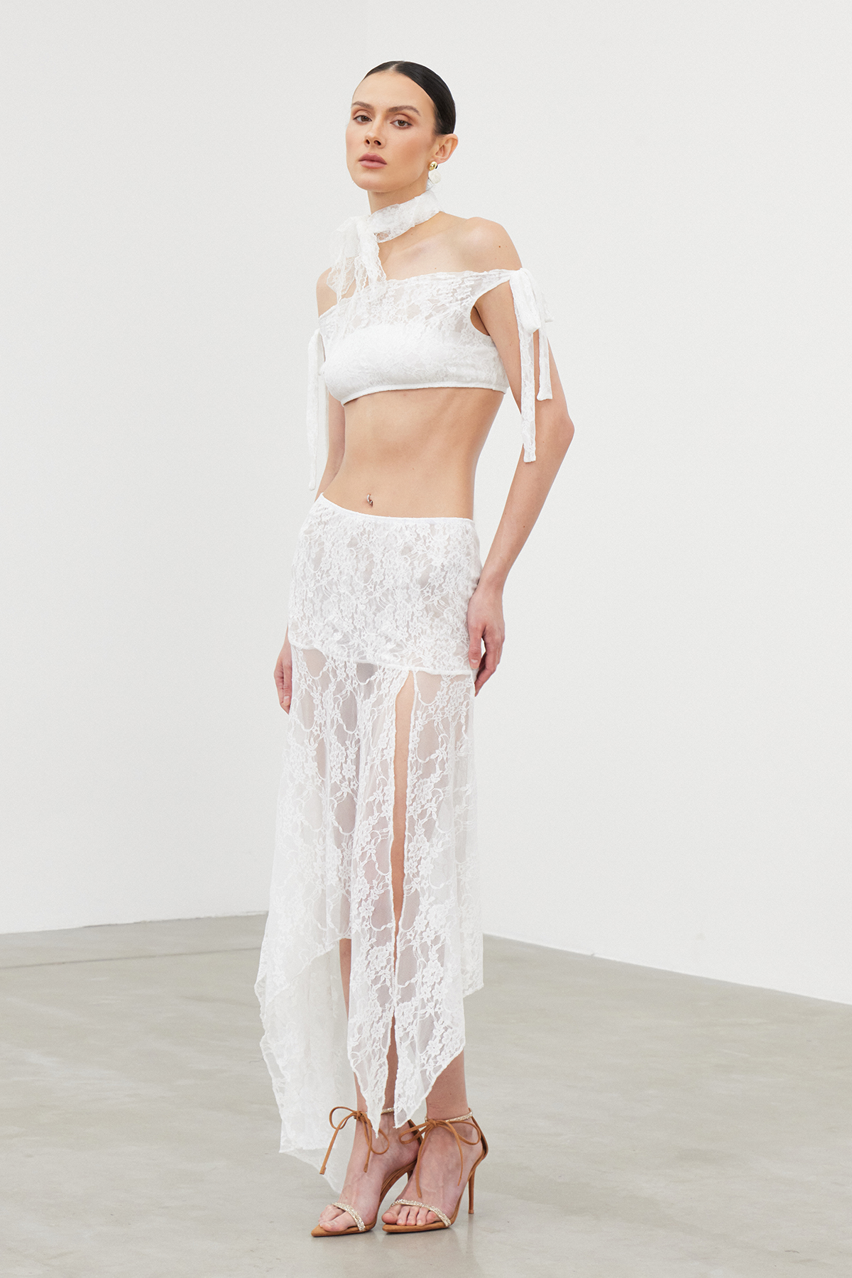 Iacob Crop Lace Skirt Set