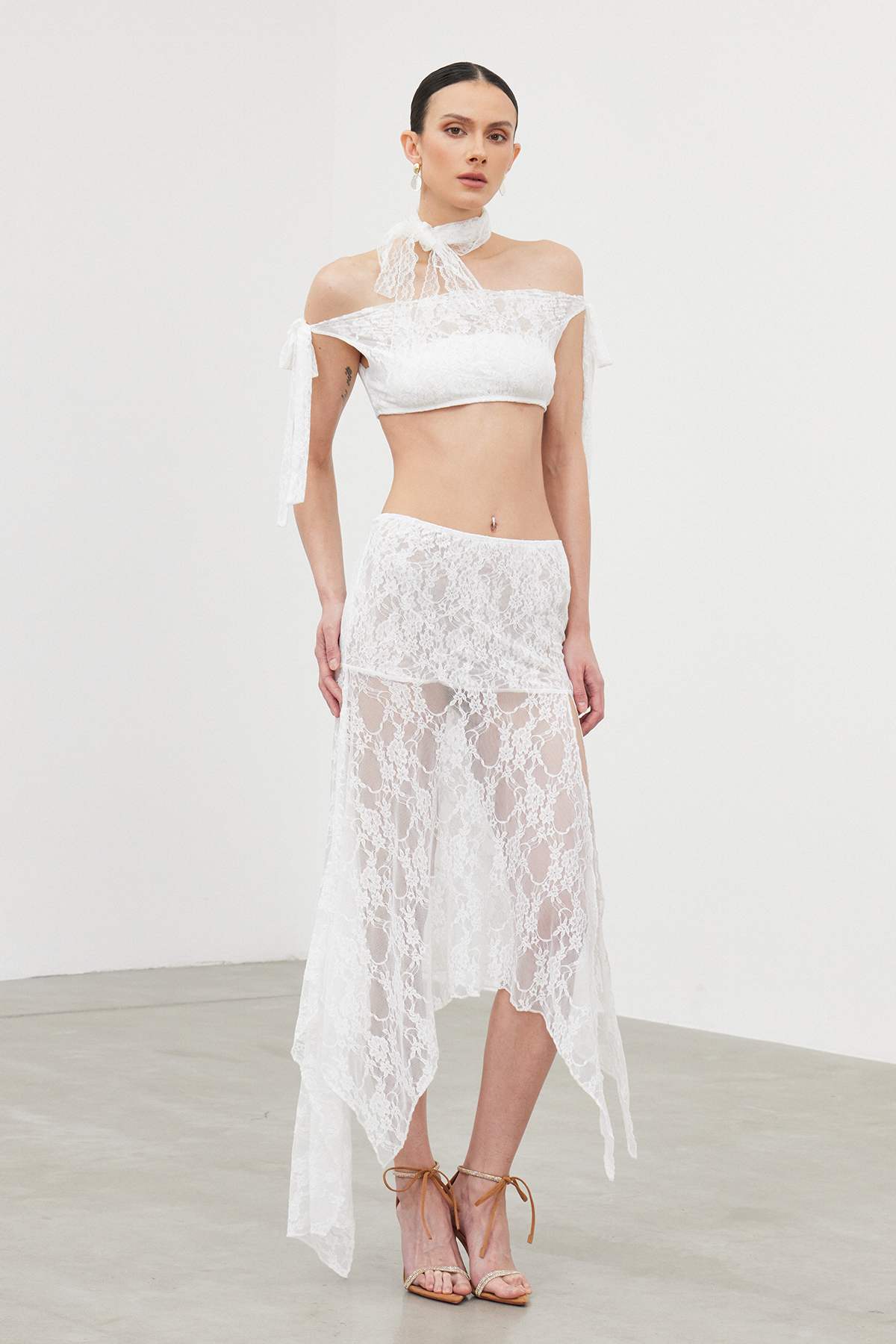 Iacob Crop Lace Skirt Set