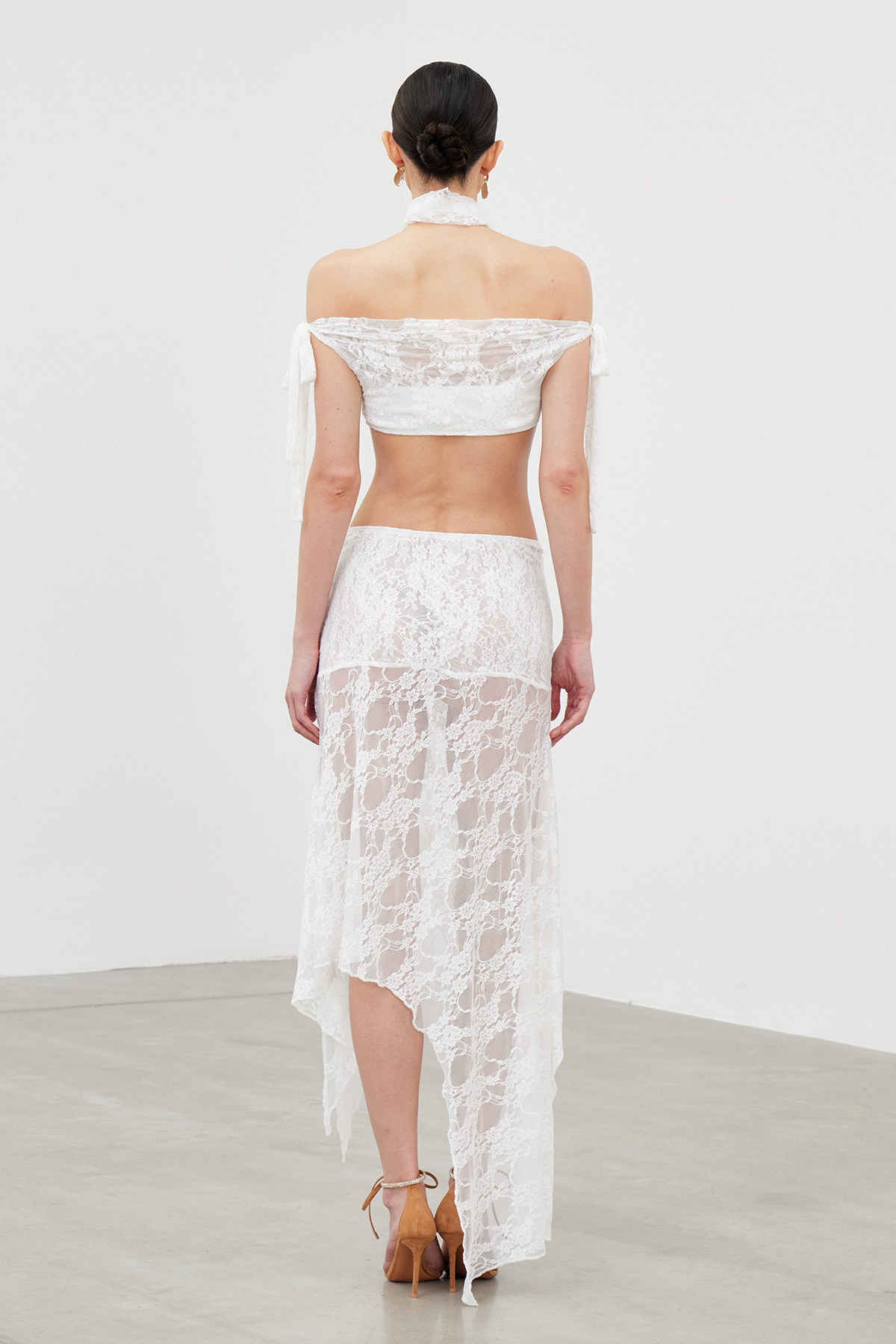 Iacob Crop Lace Skirt Set