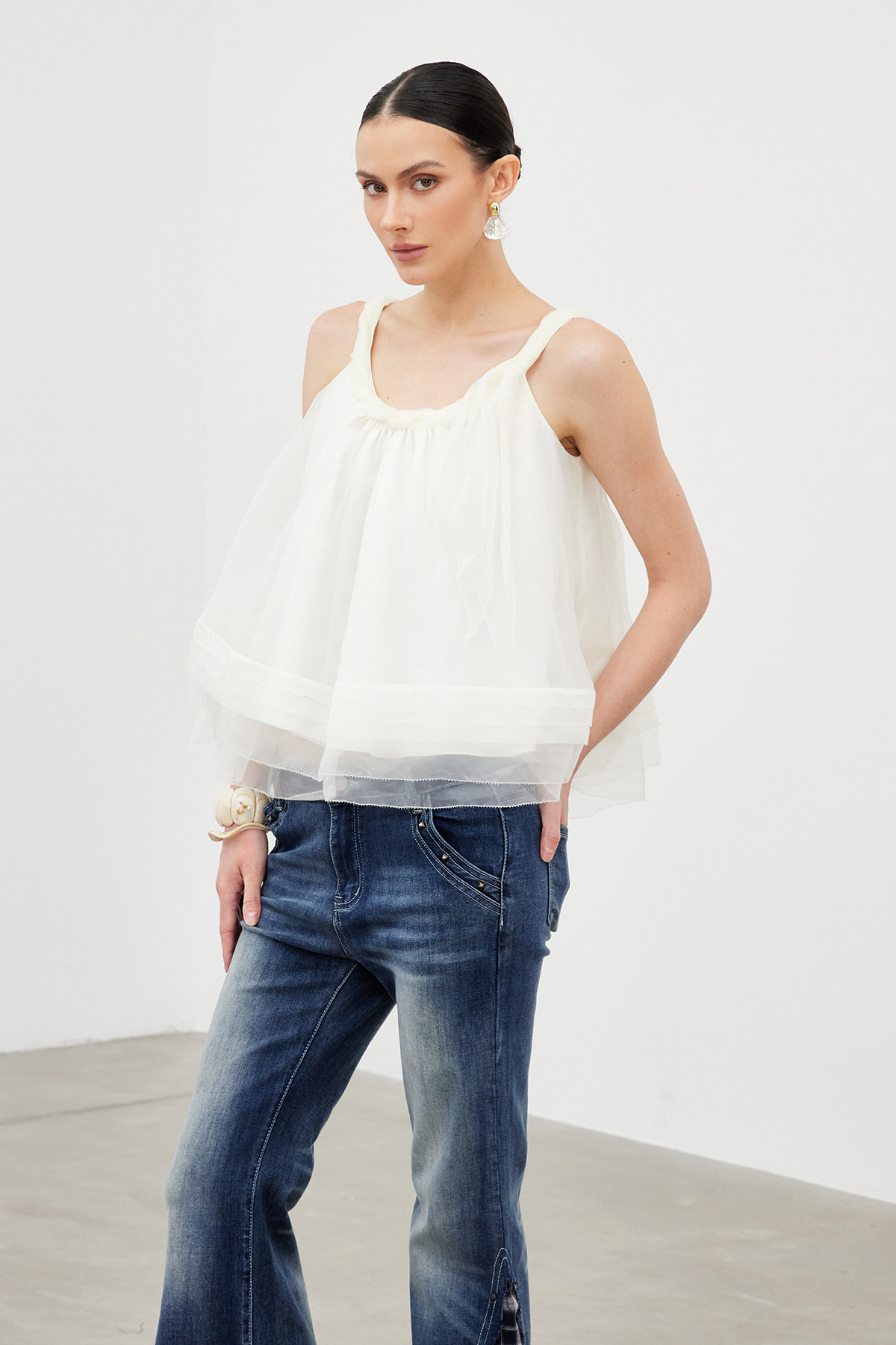 Iacobus Twist Mesh Top