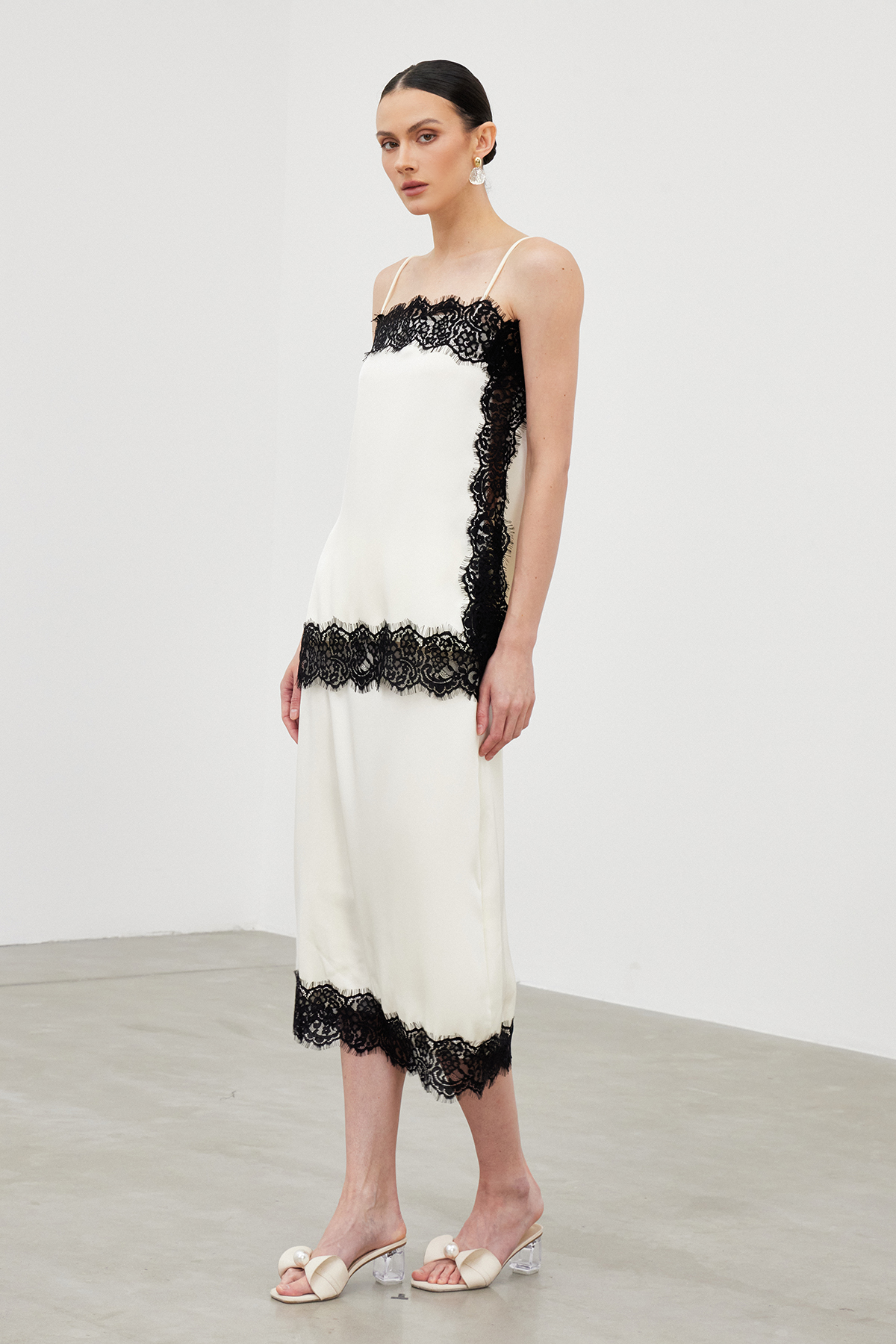 Iairos Lace Deconstruct Skirt Set