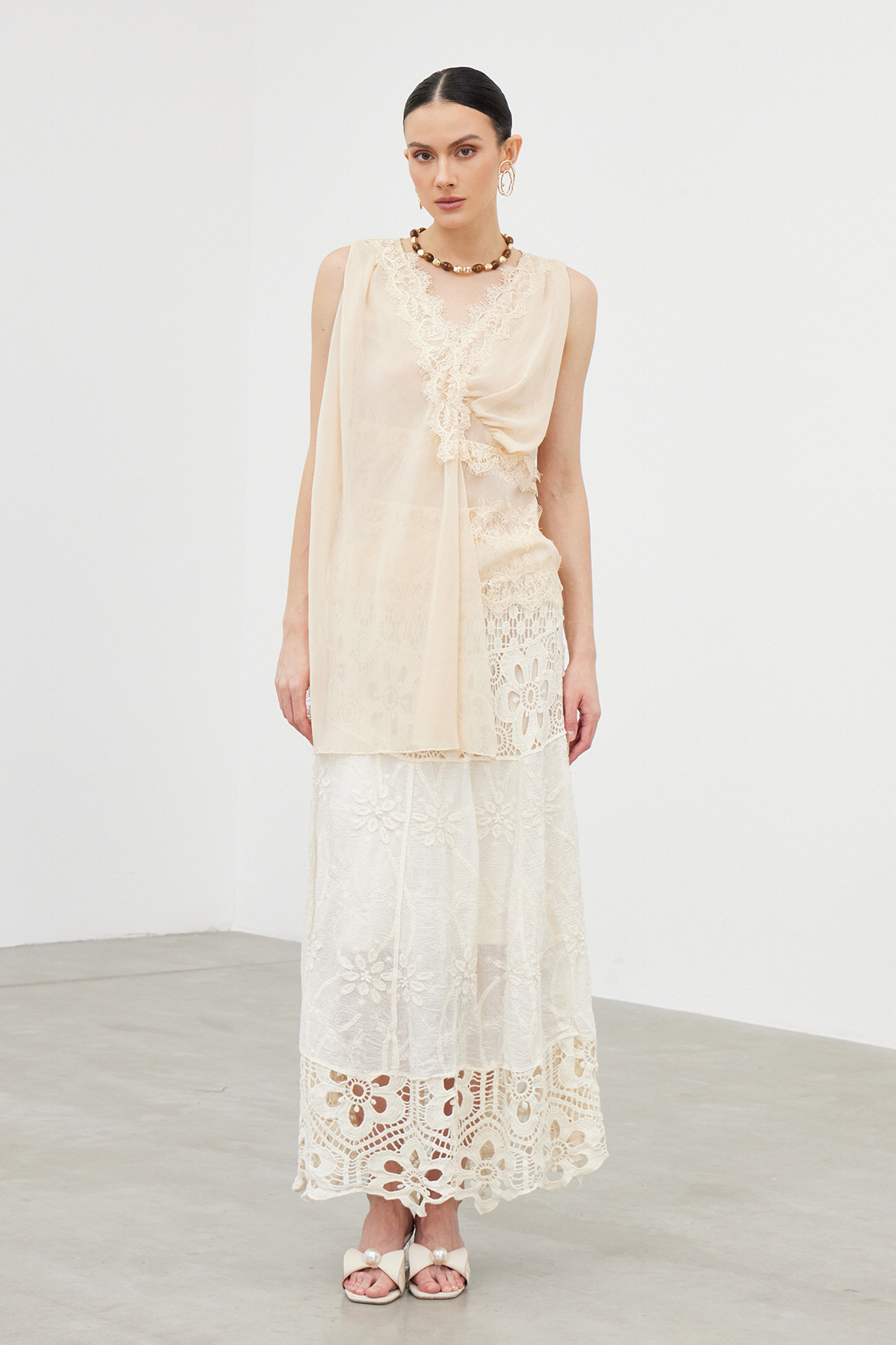 Ian Sleeveless Lace Draped Top