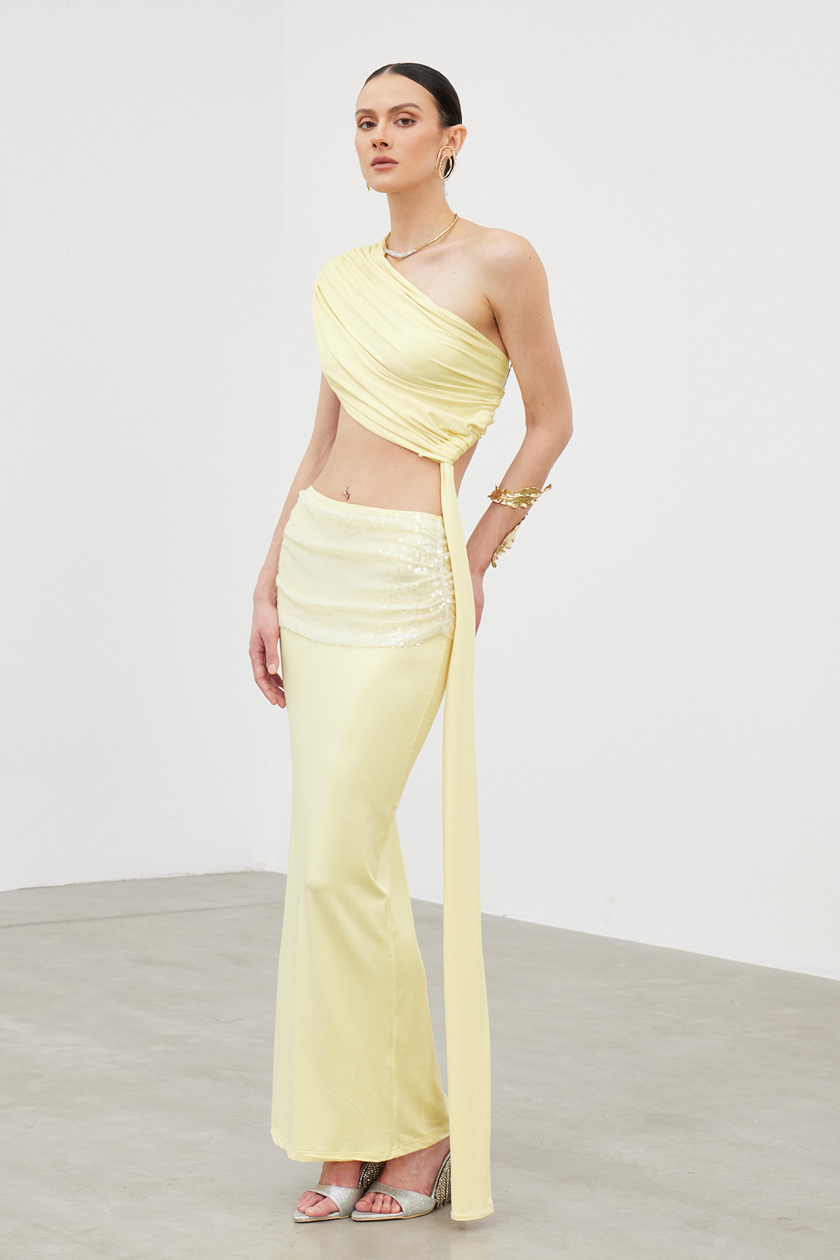 Ianis Asymmetric Sequin Skirt Set