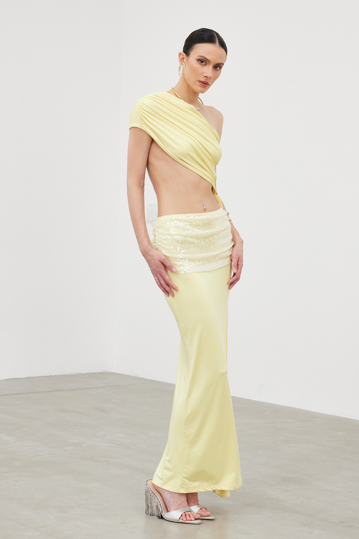 Ianis Asymmetric Sequin Skirt Set