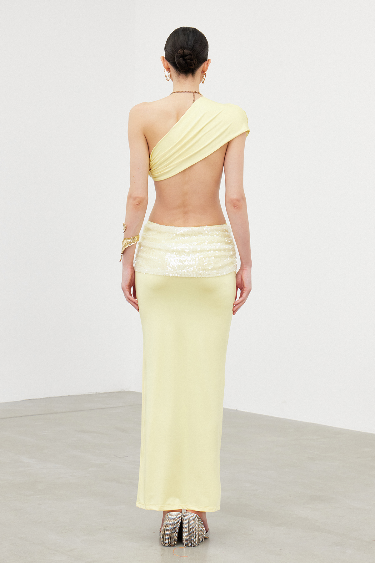 Ianis Asymmetric Sequin Skirt Set