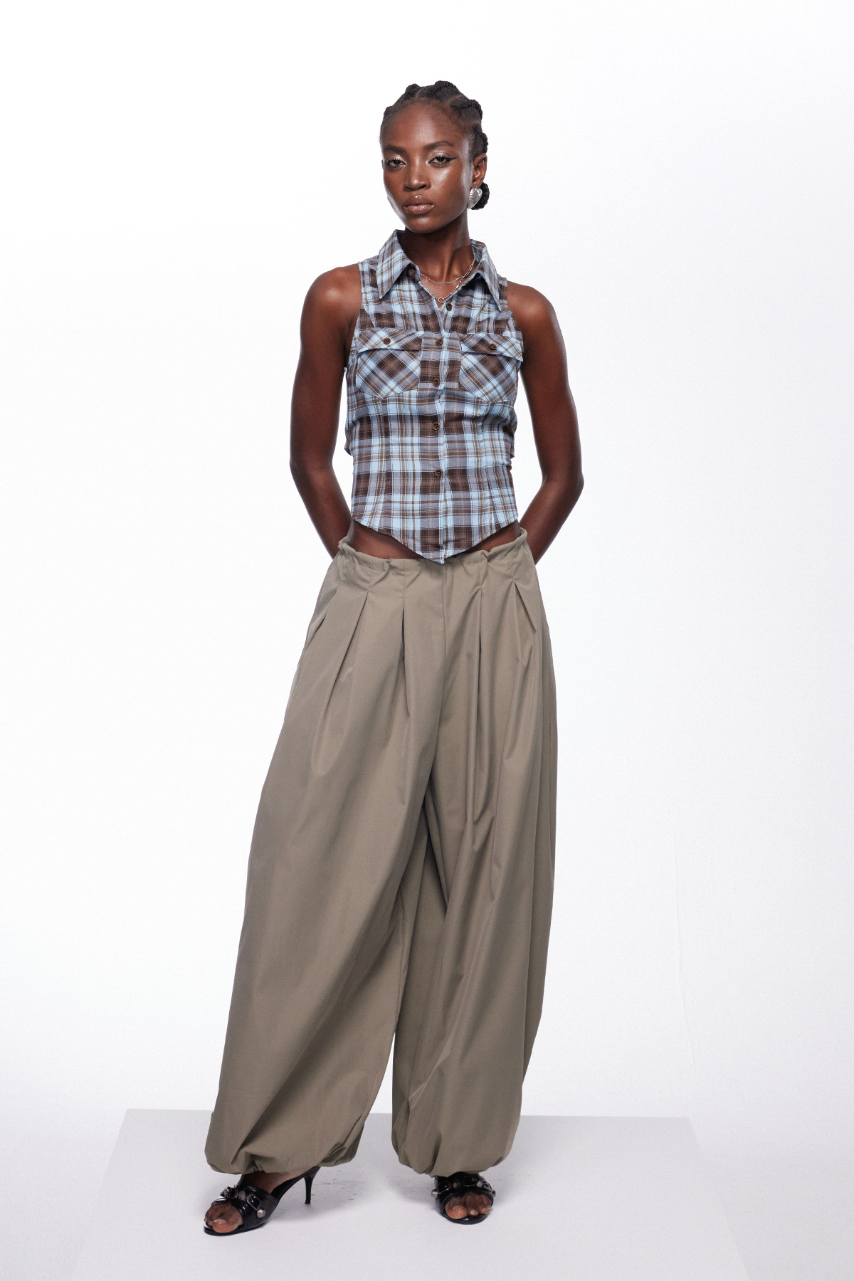 Idunn Sleeveless Grid Top In Blue