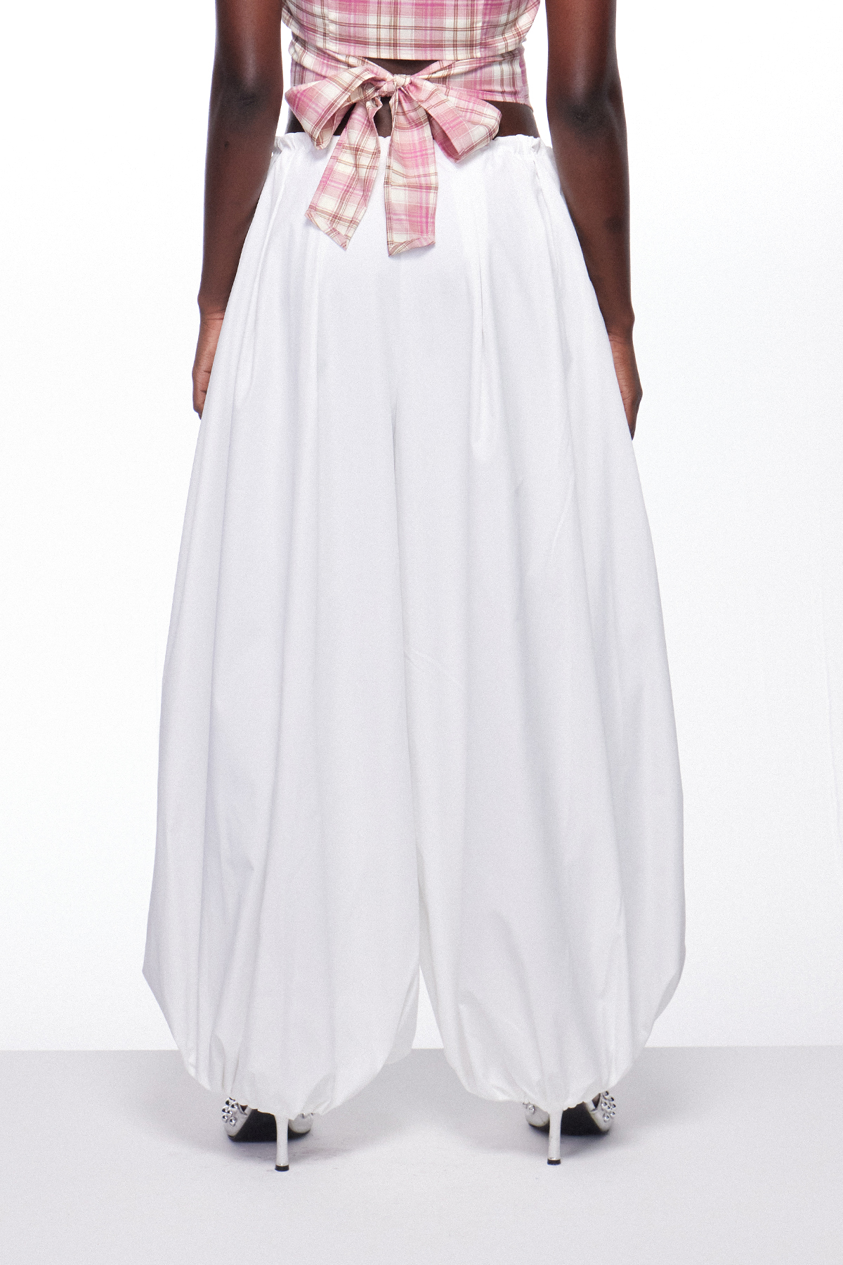 Idwal Ruch Pants In White