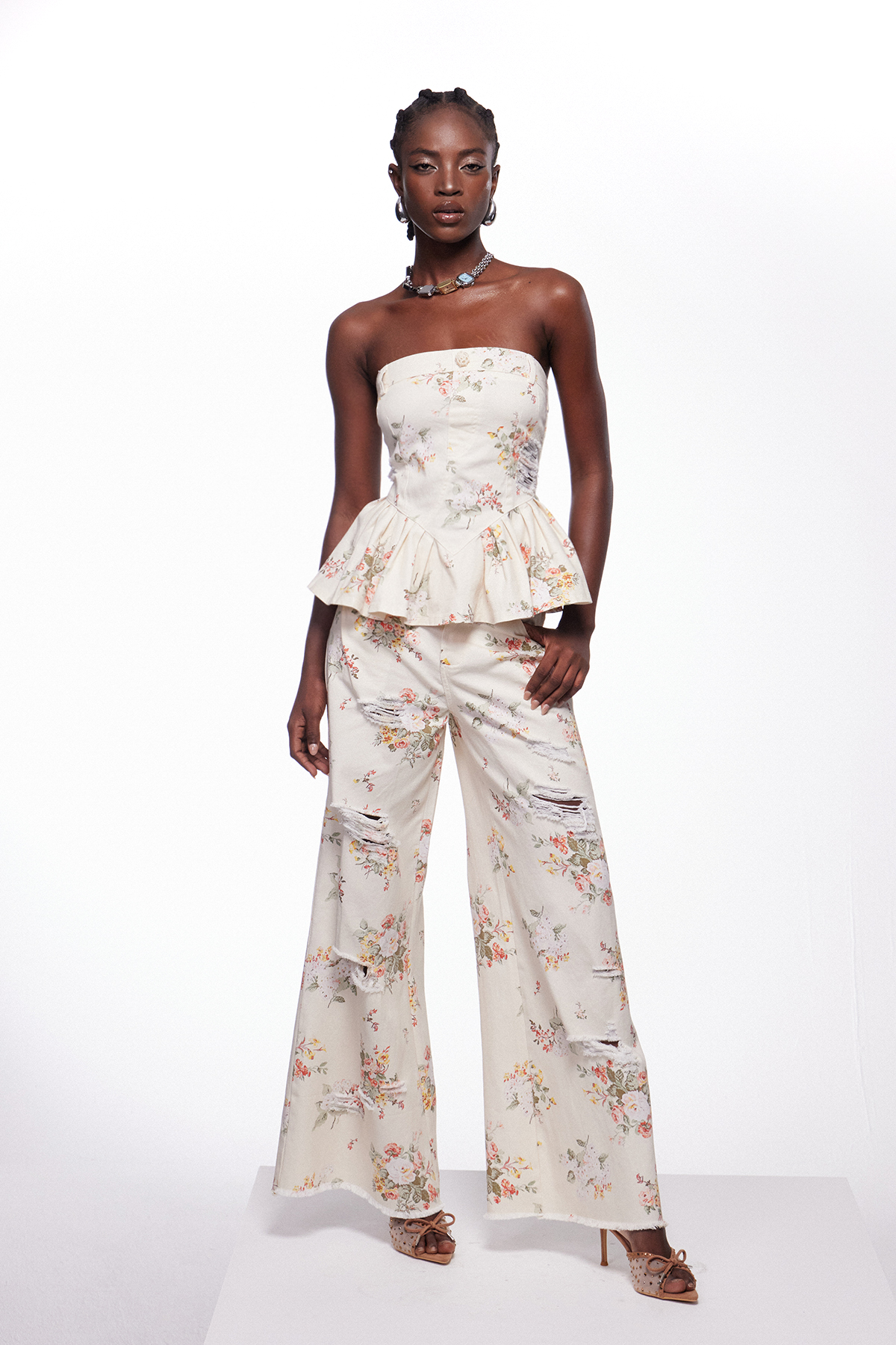 Iedida Strapless Floral Ripped Pants Set