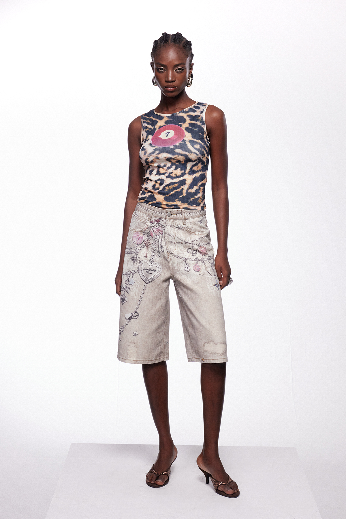 Iesus Heart Print Capri Jeans