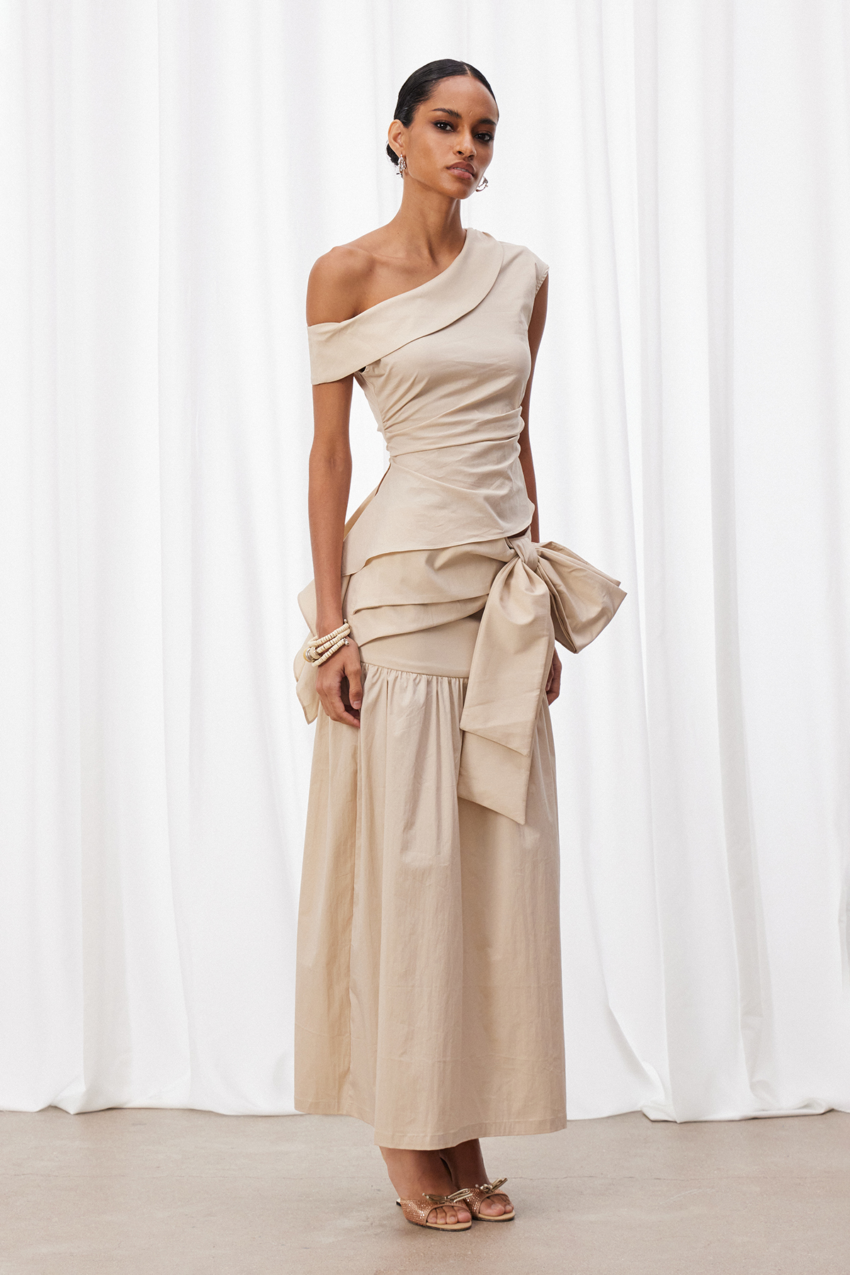 Iezekiel Asymmetric Skirt Set