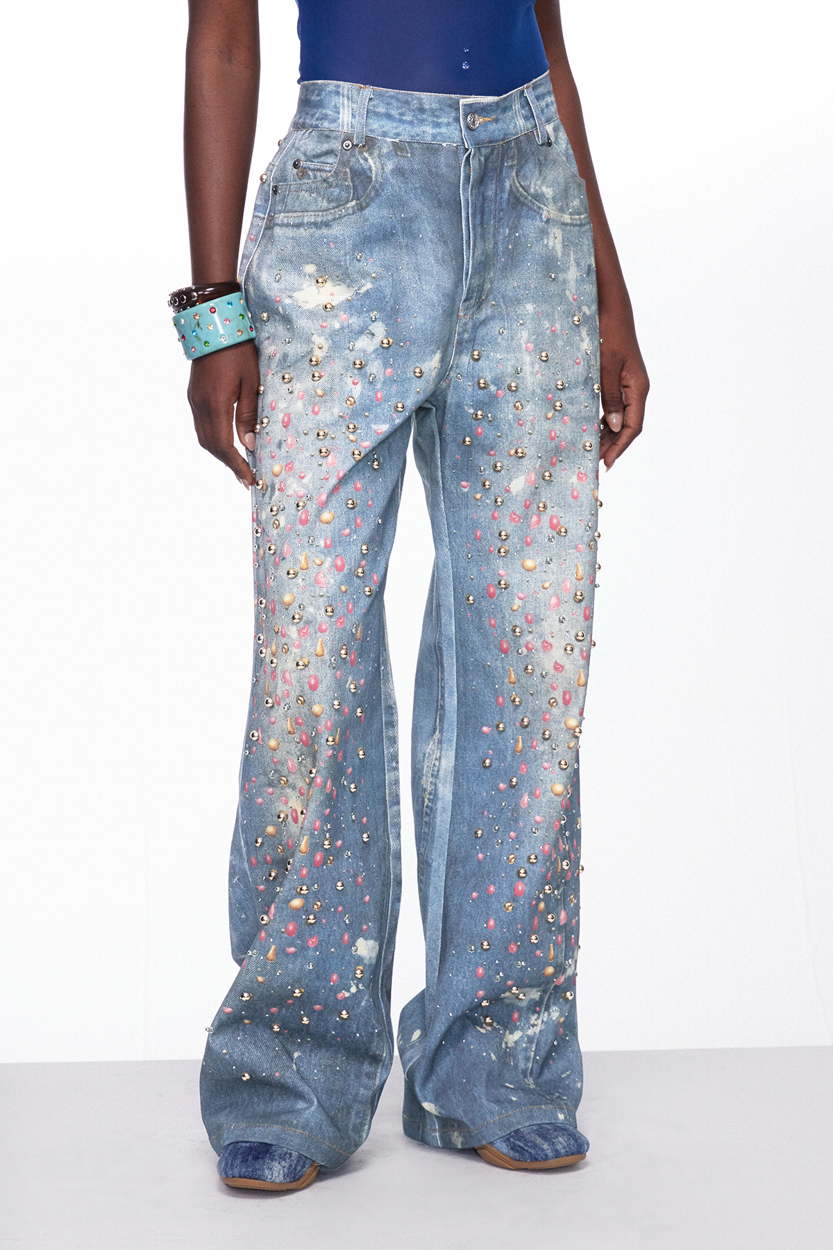 Ignacij Studded Print Barrel Jeans