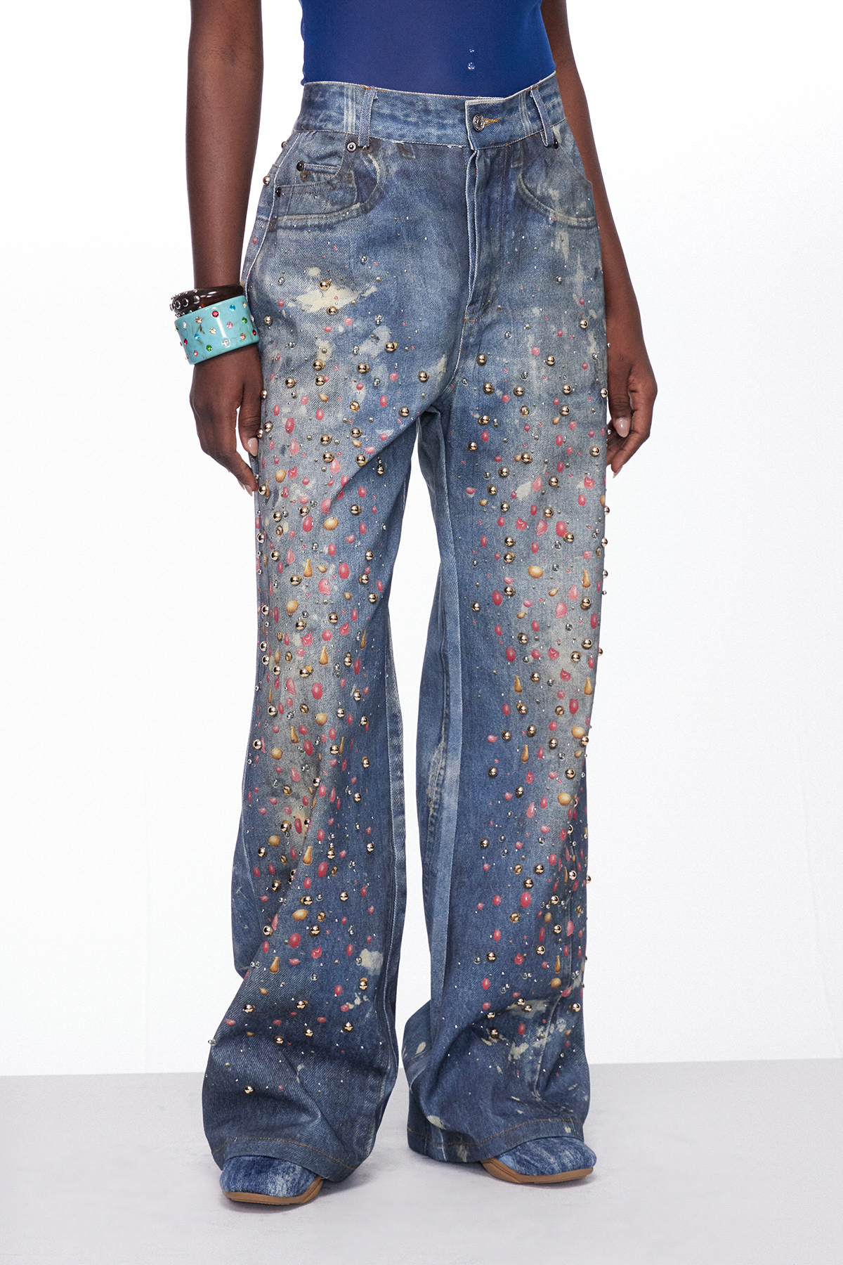 Ignacij Studded Print Barrel Jeans