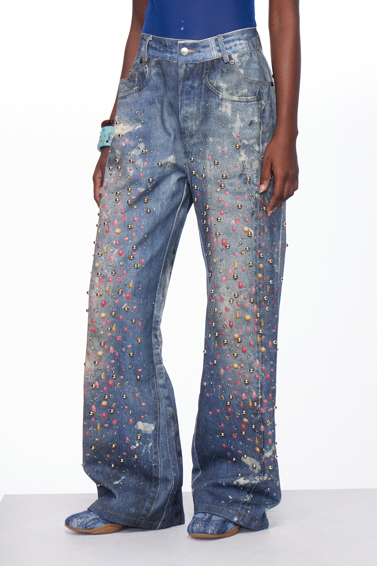 Ignacij Studded Print Barrel Jeans