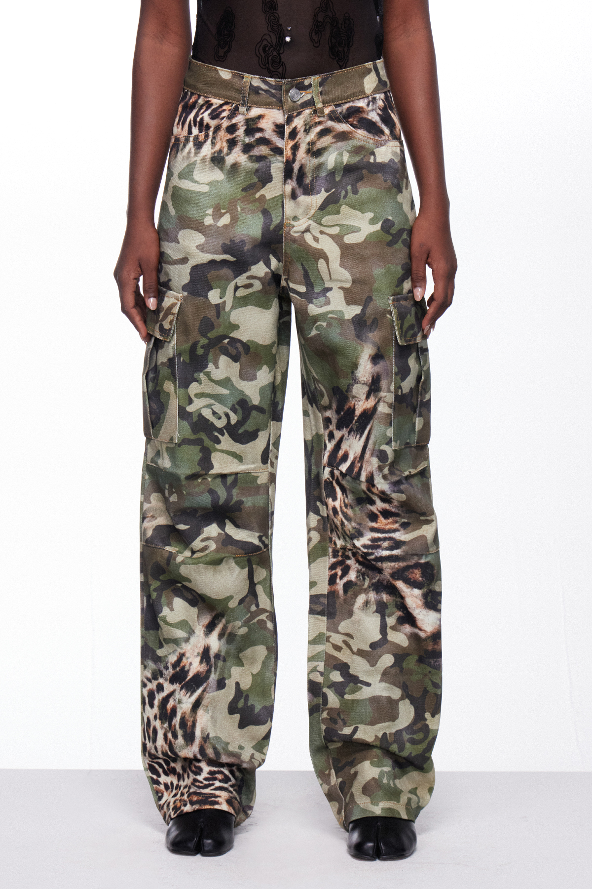 Iikka Camouflage Leopard Jeans