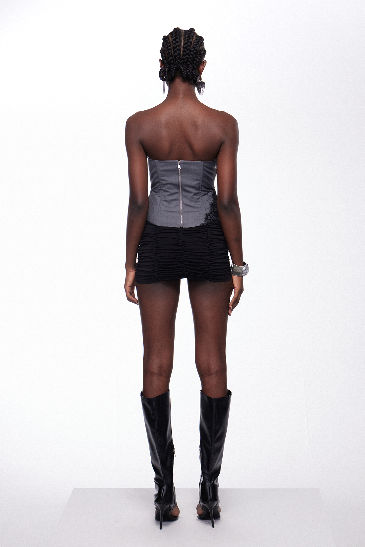 Iivari Strapless Lace Ruch Skirt Set