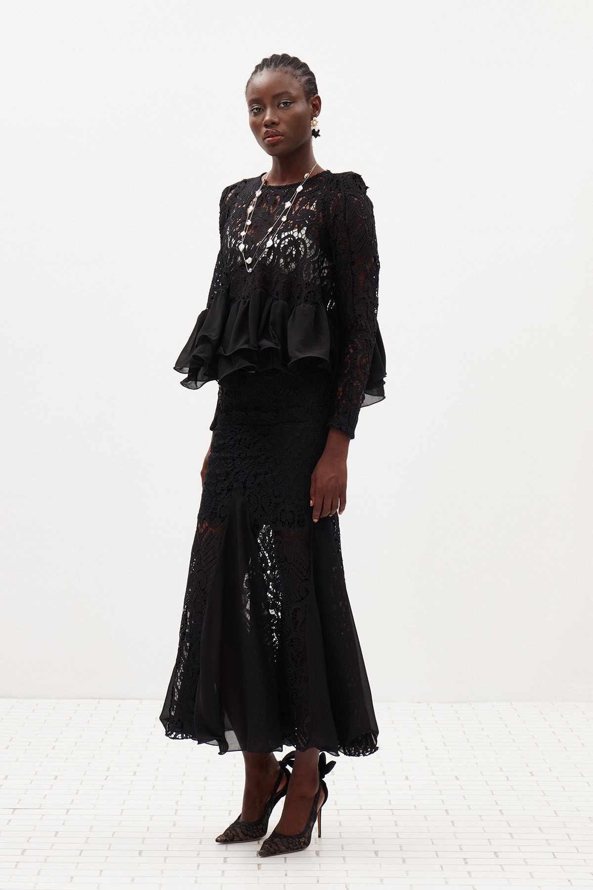 Ikranur Ruffle Lace Skirt Set