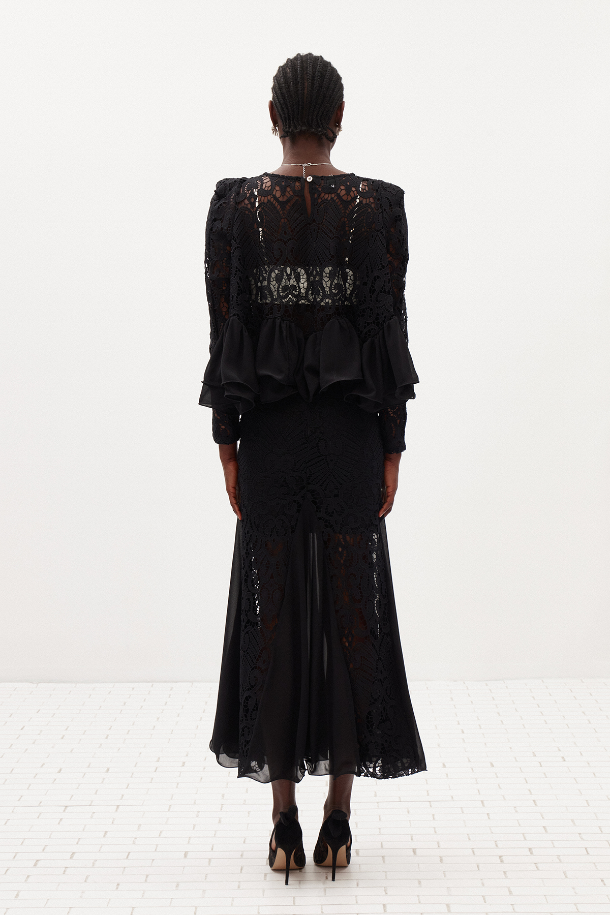 Ikranur Ruffle Lace Skirt Set