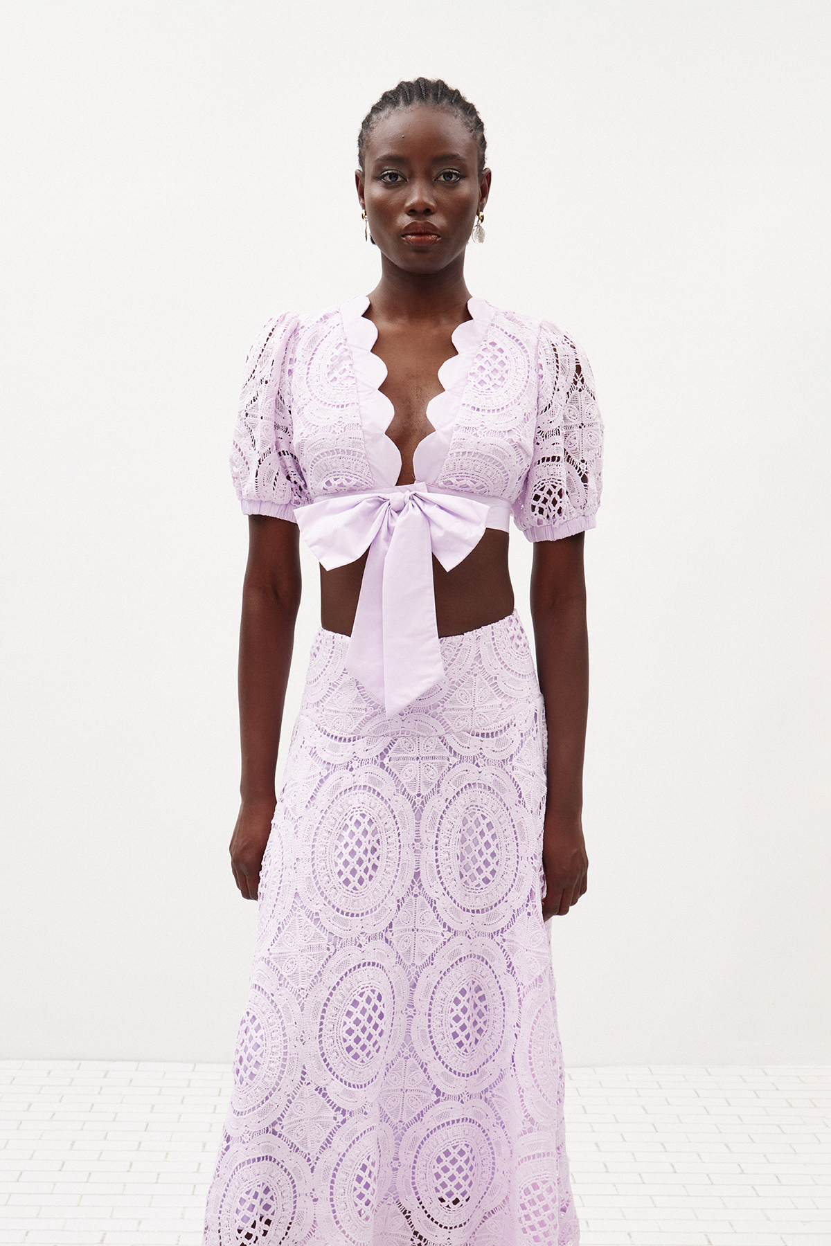Ilshat Plunge Bow Lace Skirt Set