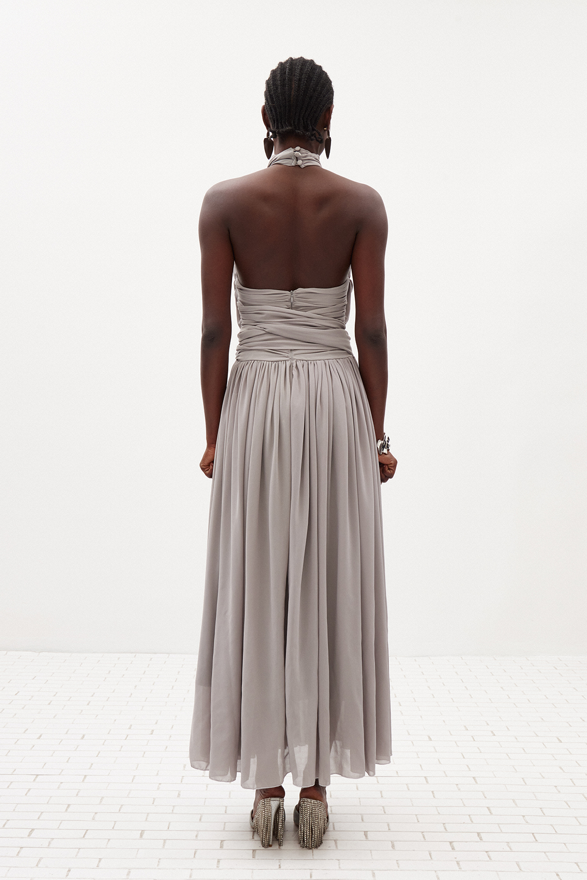Ilu Halter Neck Tie Up Ruch Maxi Dress