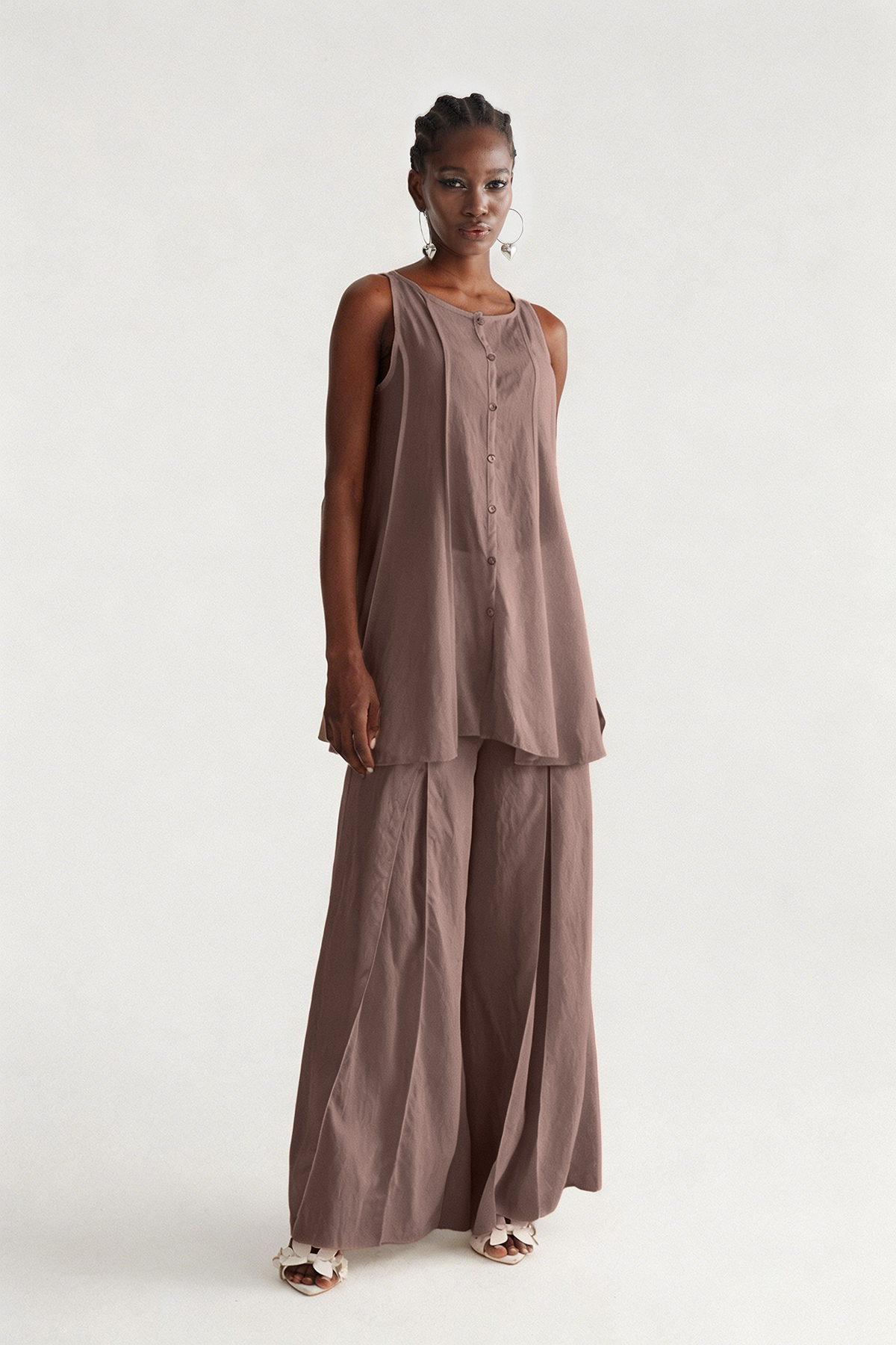 Iluminada Sleeveless Mesh Pants Set