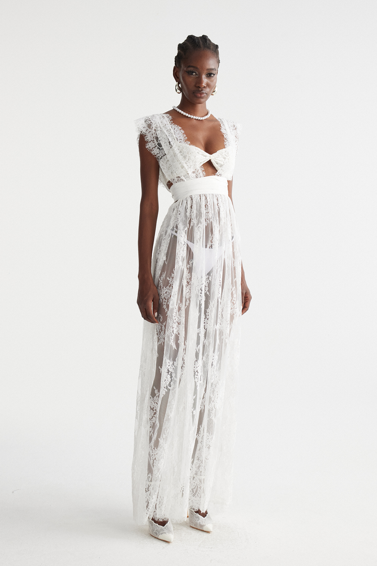 Ilyana Plunge Lace Maxi Dress