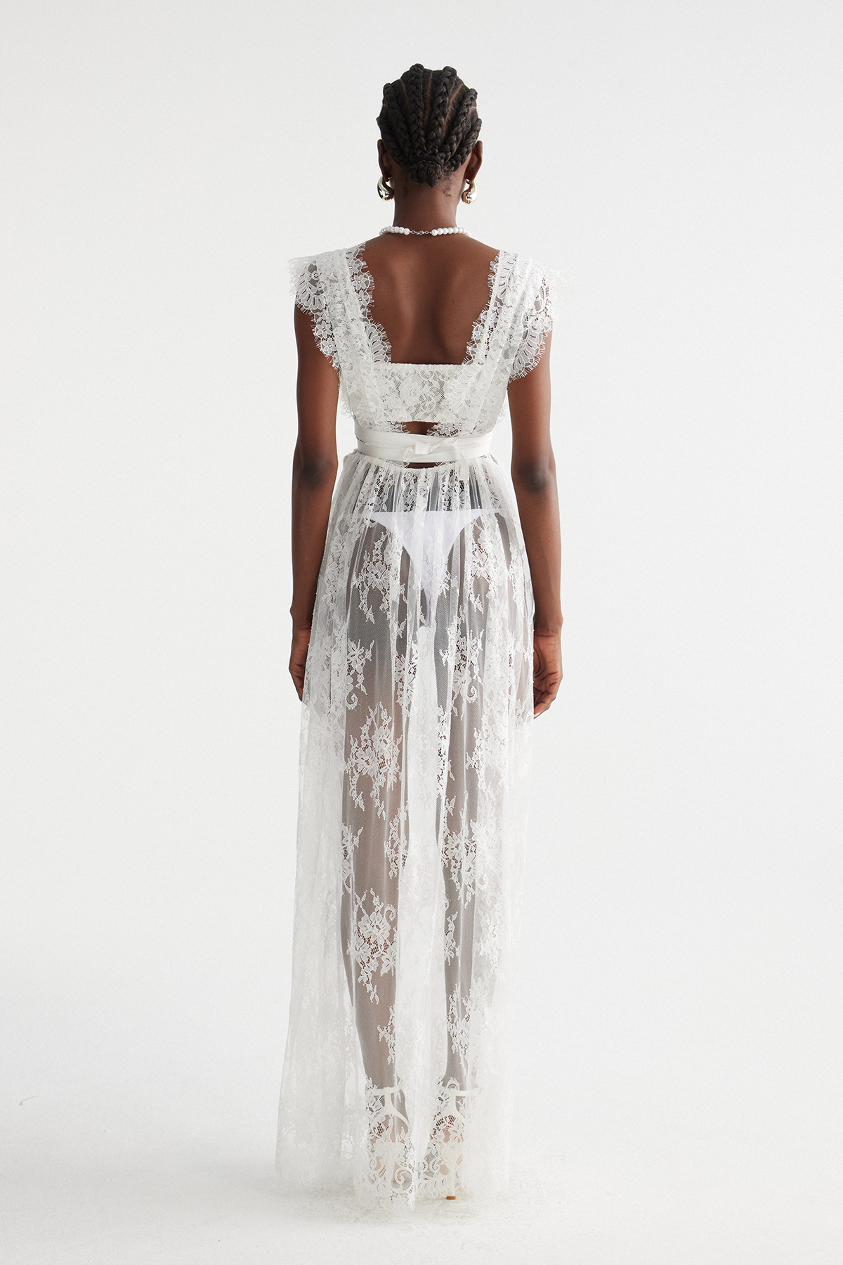 Ilyana Plunge Lace Maxi Dress
