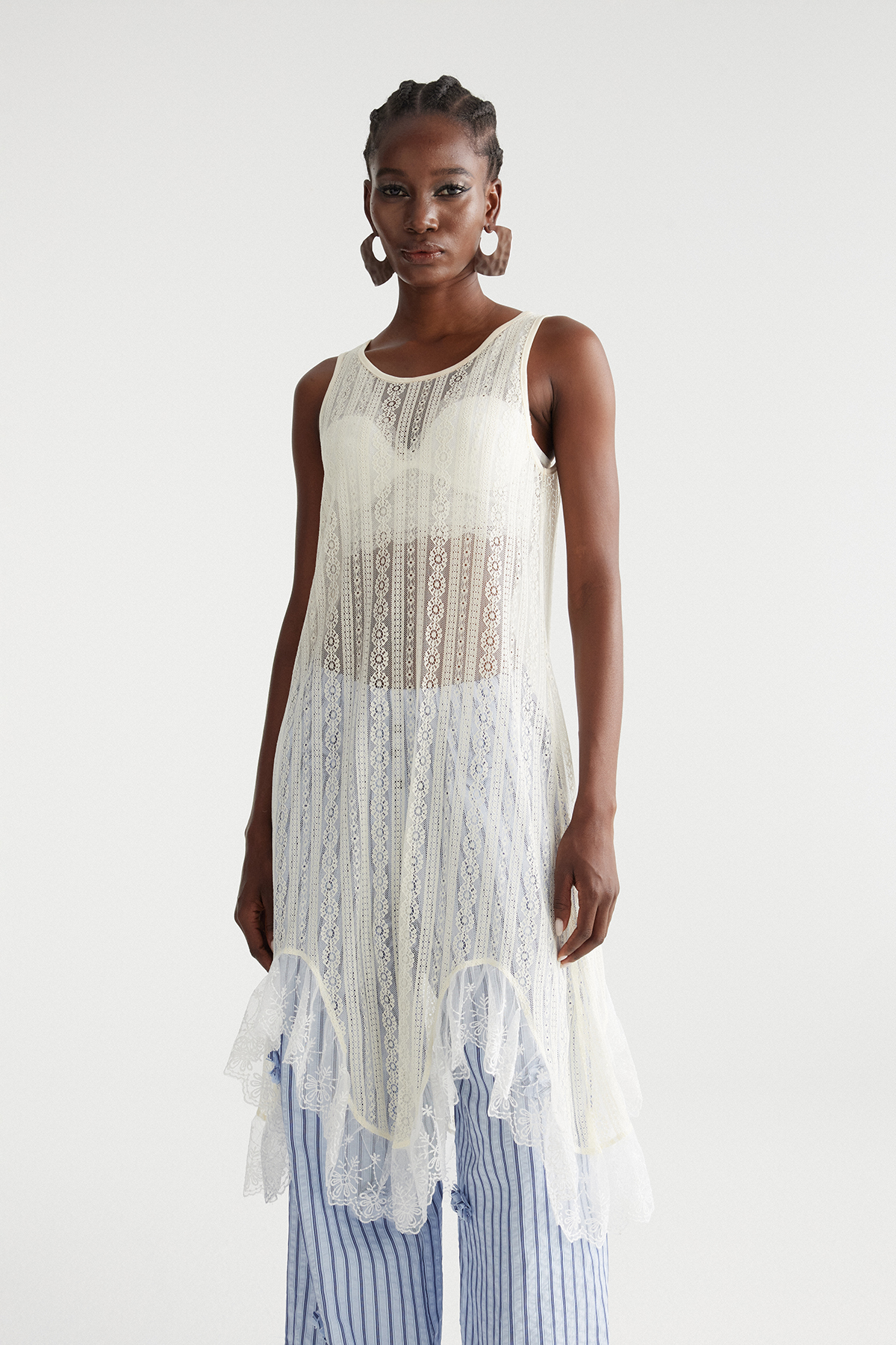Imad Sleeveless Lace Ruffle Top