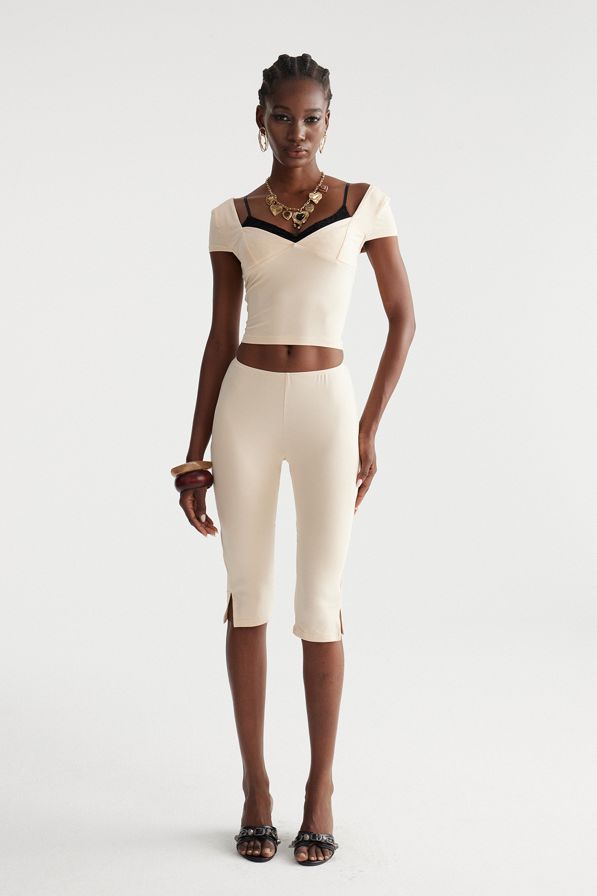 Imke Deconstruct Capri Pants Set